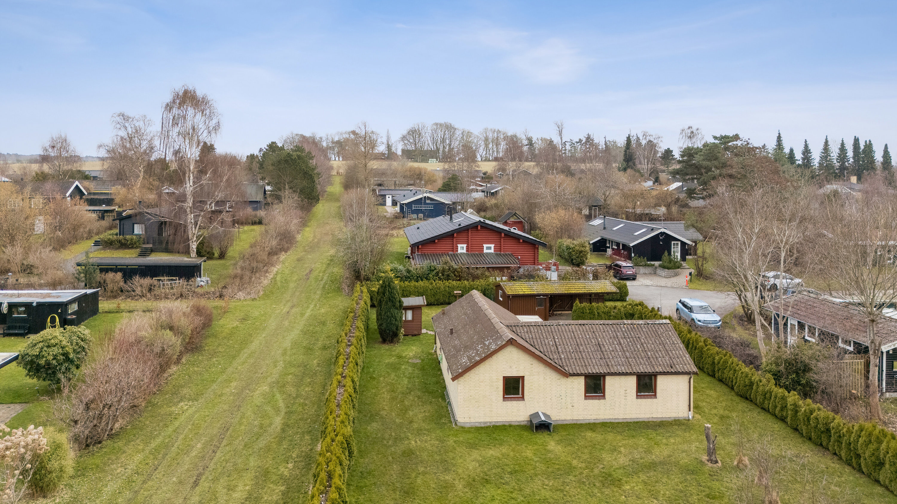 Fremhævet luftfoto billede i fuldskærmstilstand. Billede af Skovduevej 11, Villingerød, 3120 Dronningmølle