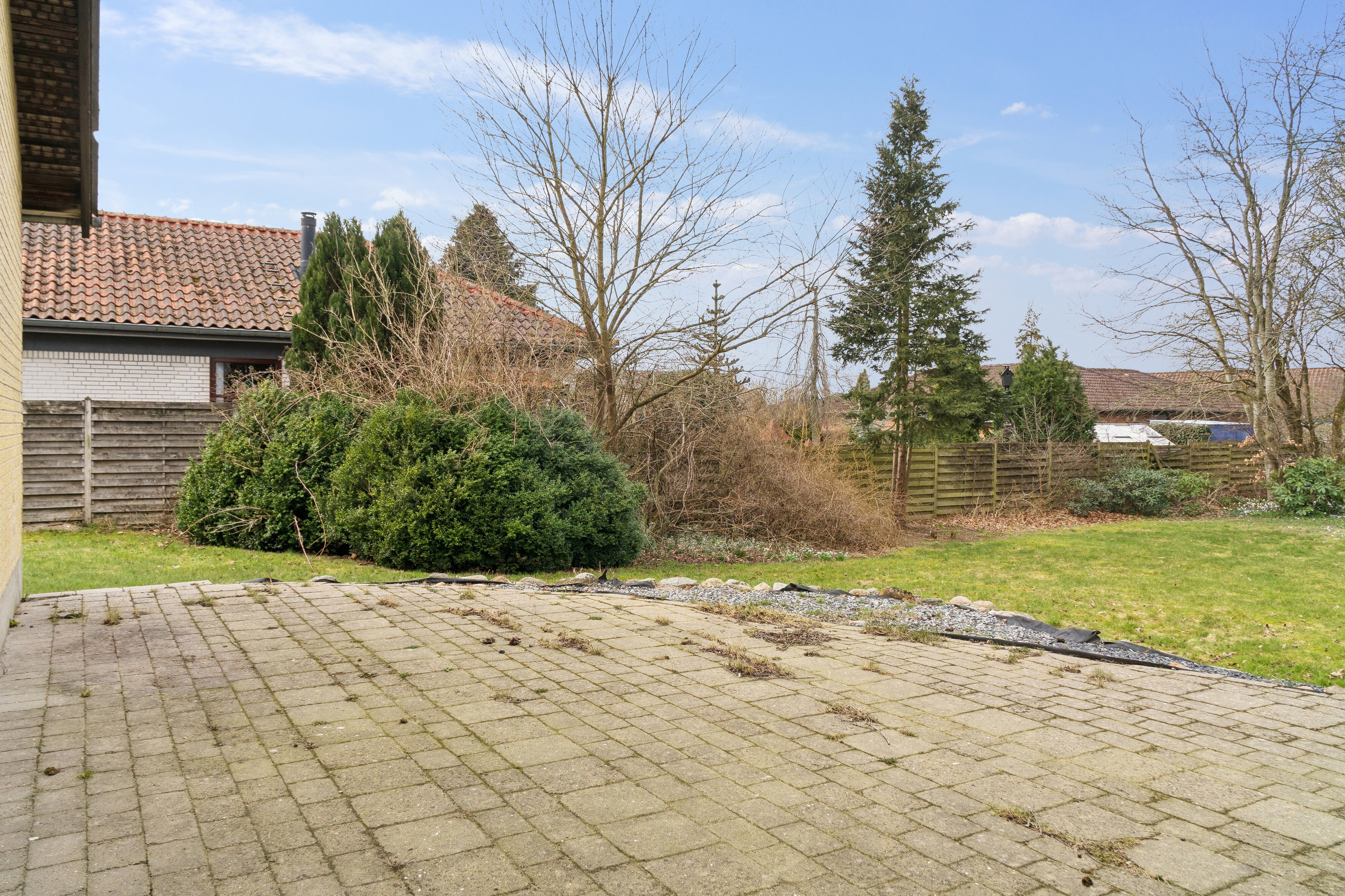 Fremhævet set fra vejen billede i fuldskærmstilstand. Billede af Hasselvej 4, 7441 Bording