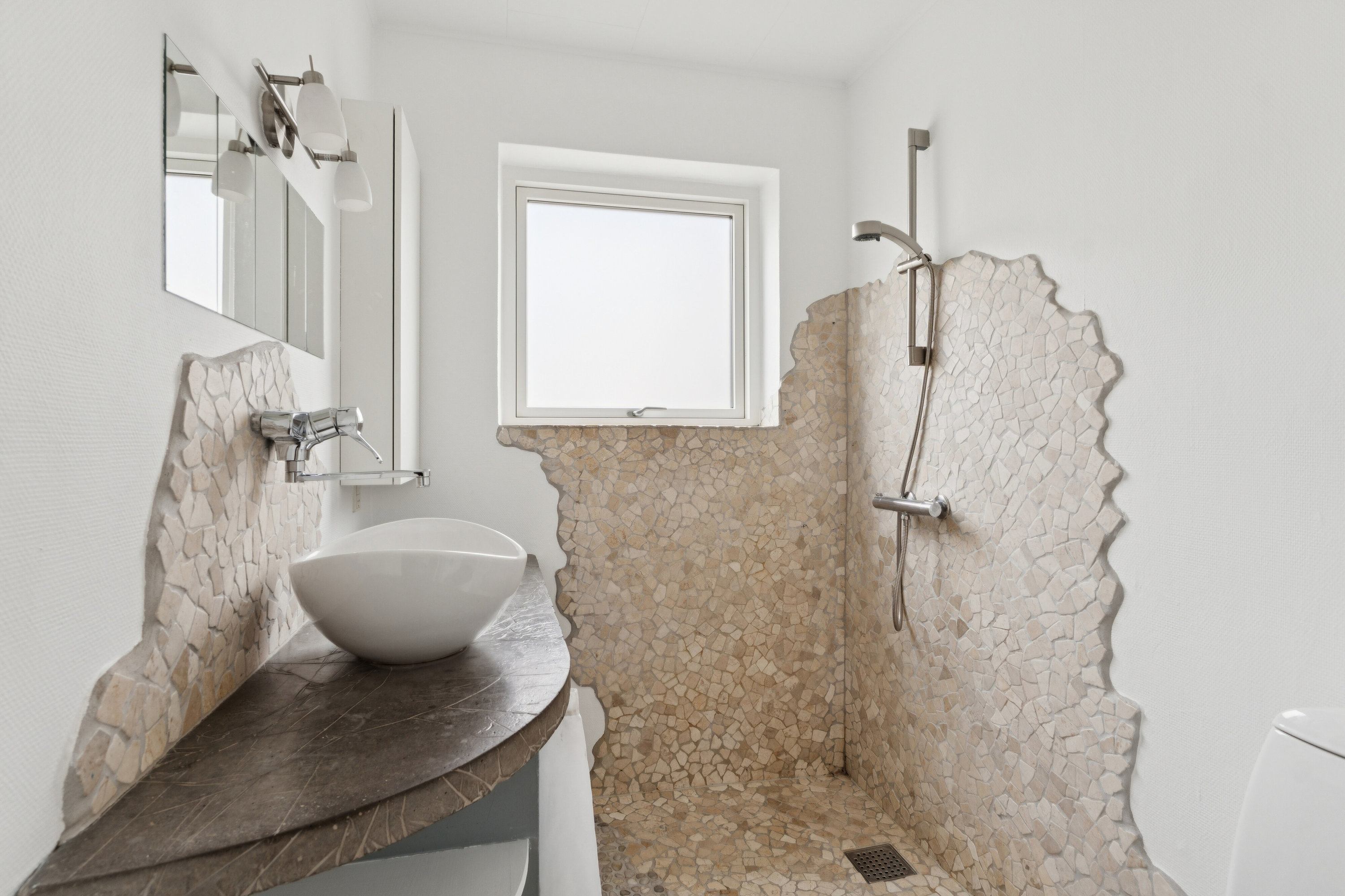 Fremhævet badeværelse billede i fuldskærmstilstand. Billede af Hasselvej 4, 7441 Bording