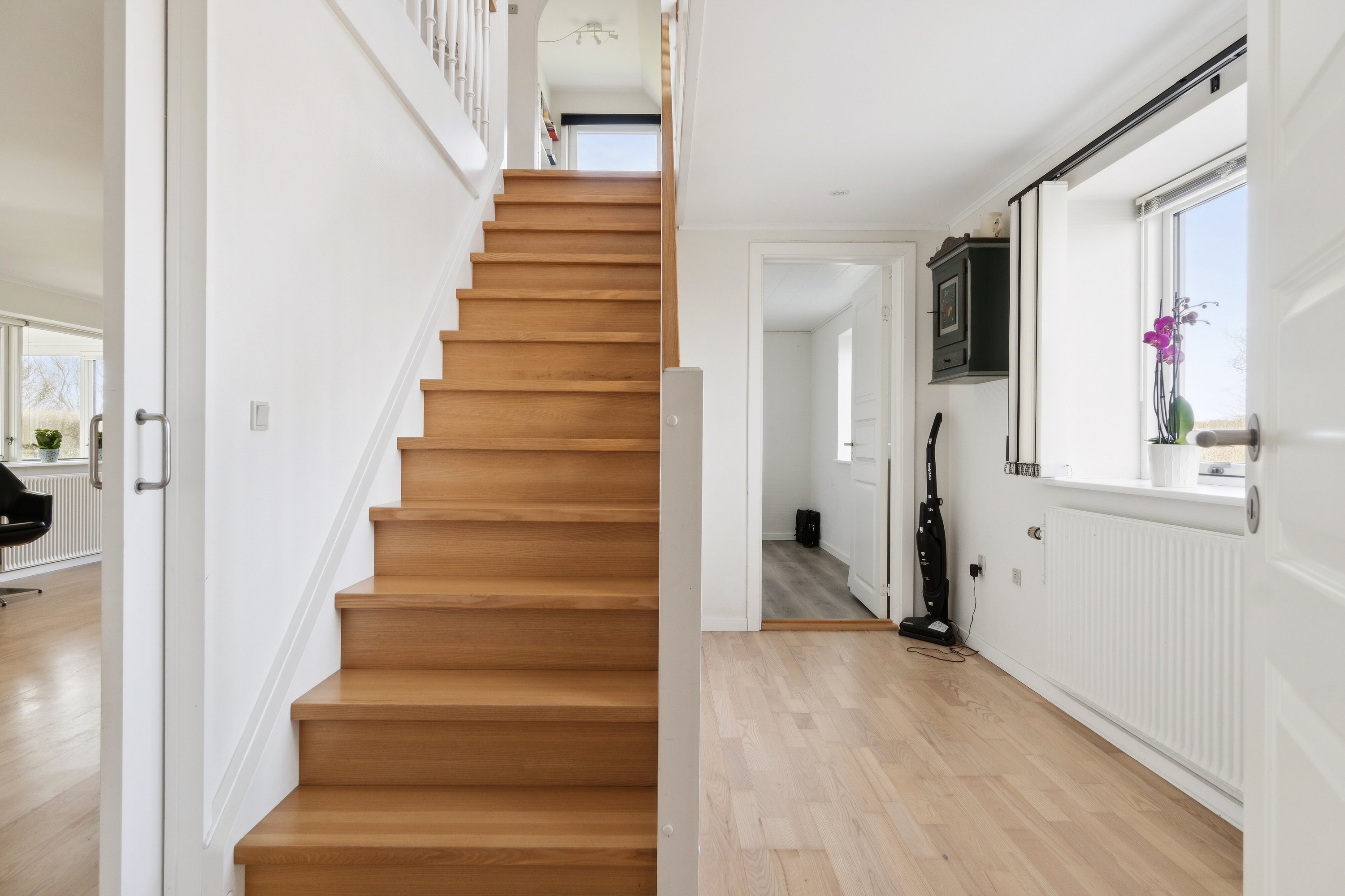 Fremhævet trappe billede i fuldskærmstilstand. Billede af Kilsgårdvej 12, Kjelstrup, 7700 Thisted