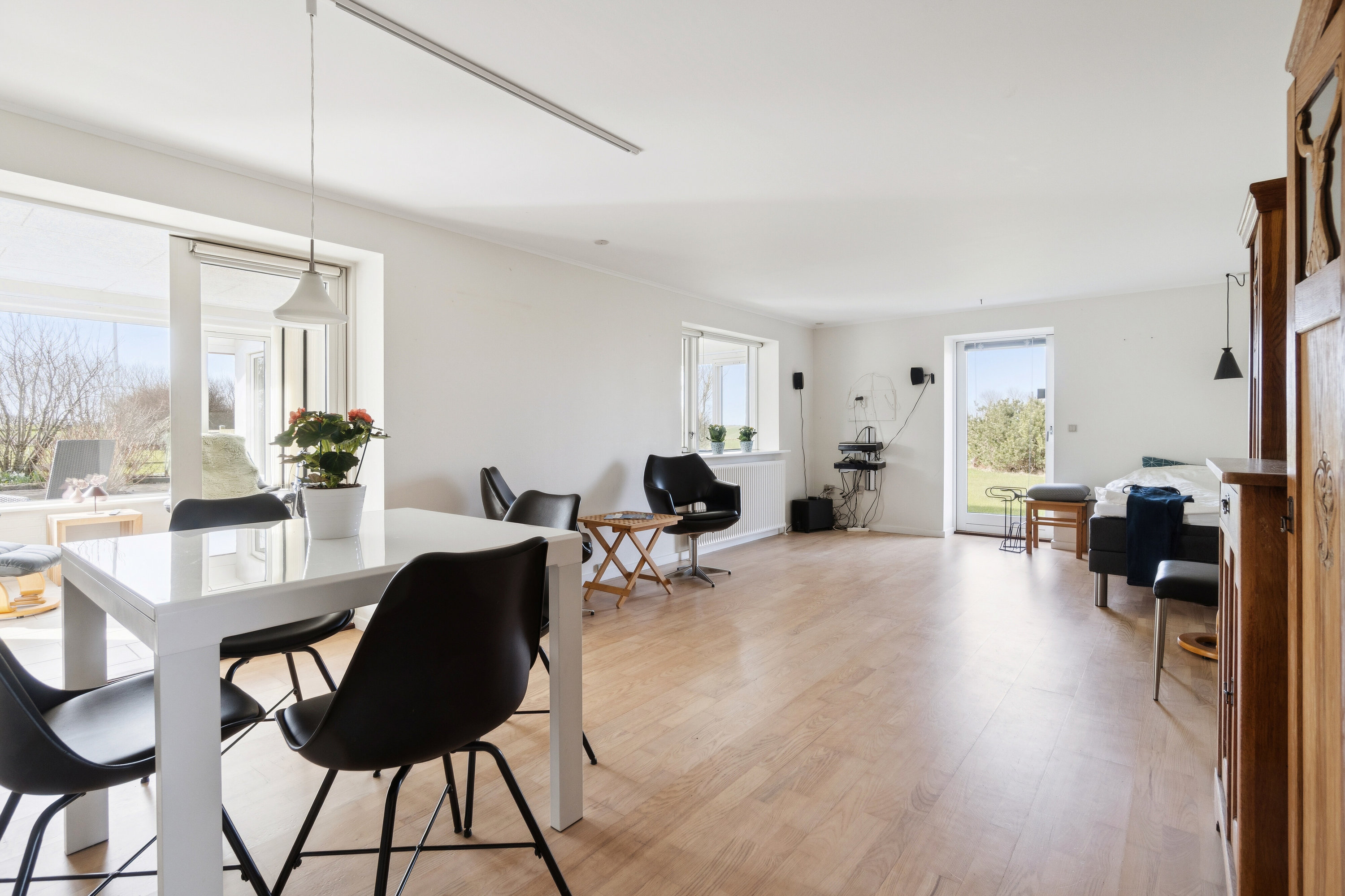 Fremhævet stue billede i fuldskærmstilstand. Billede af Kilsgårdvej 12, Kjelstrup, 7700 Thisted