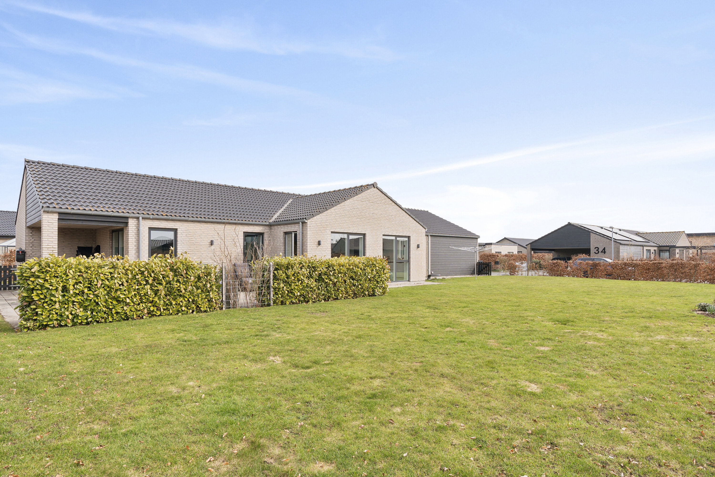 Fremhævet set fra haven billede i fuldskærmstilstand. Billede af Tusindbenet 24, 7190 Billund