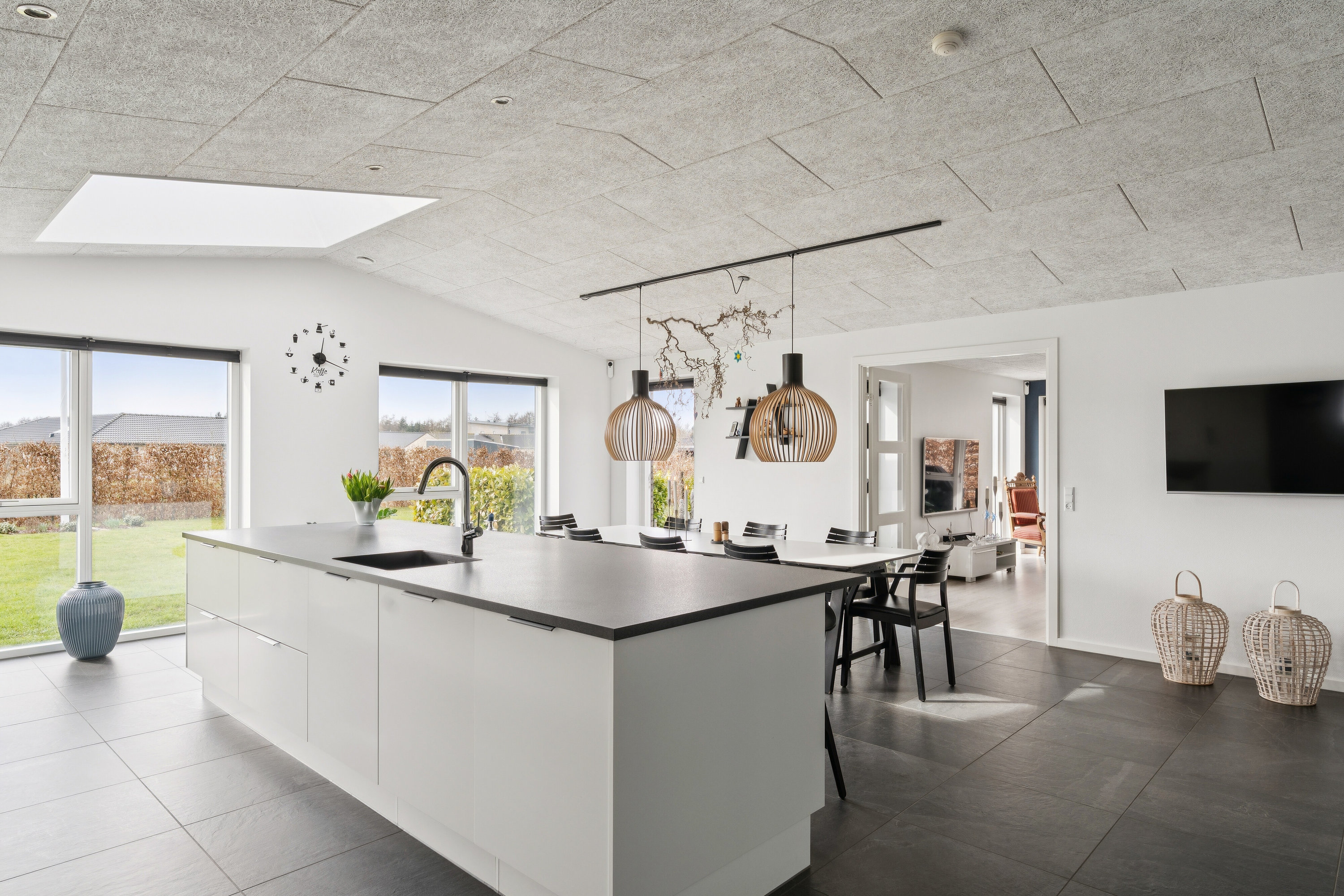 Fremhævet køkken billede i fuldskærmstilstand. Billede af Tusindbenet 24, 7190 Billund