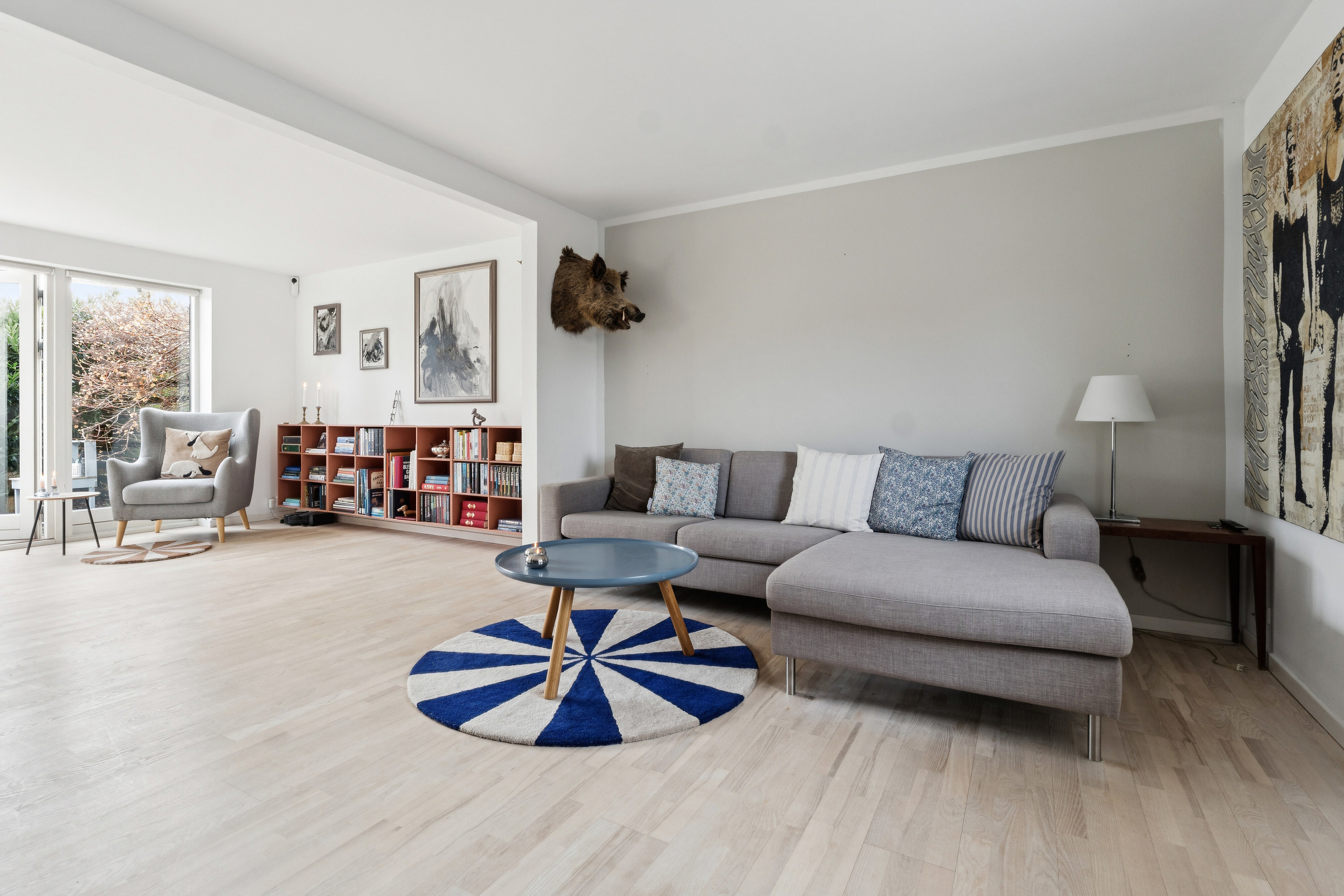 Fremhævet stue billede i fuldskærmstilstand. Billede af Drachmannsvej 10B, 3100 Hornbæk