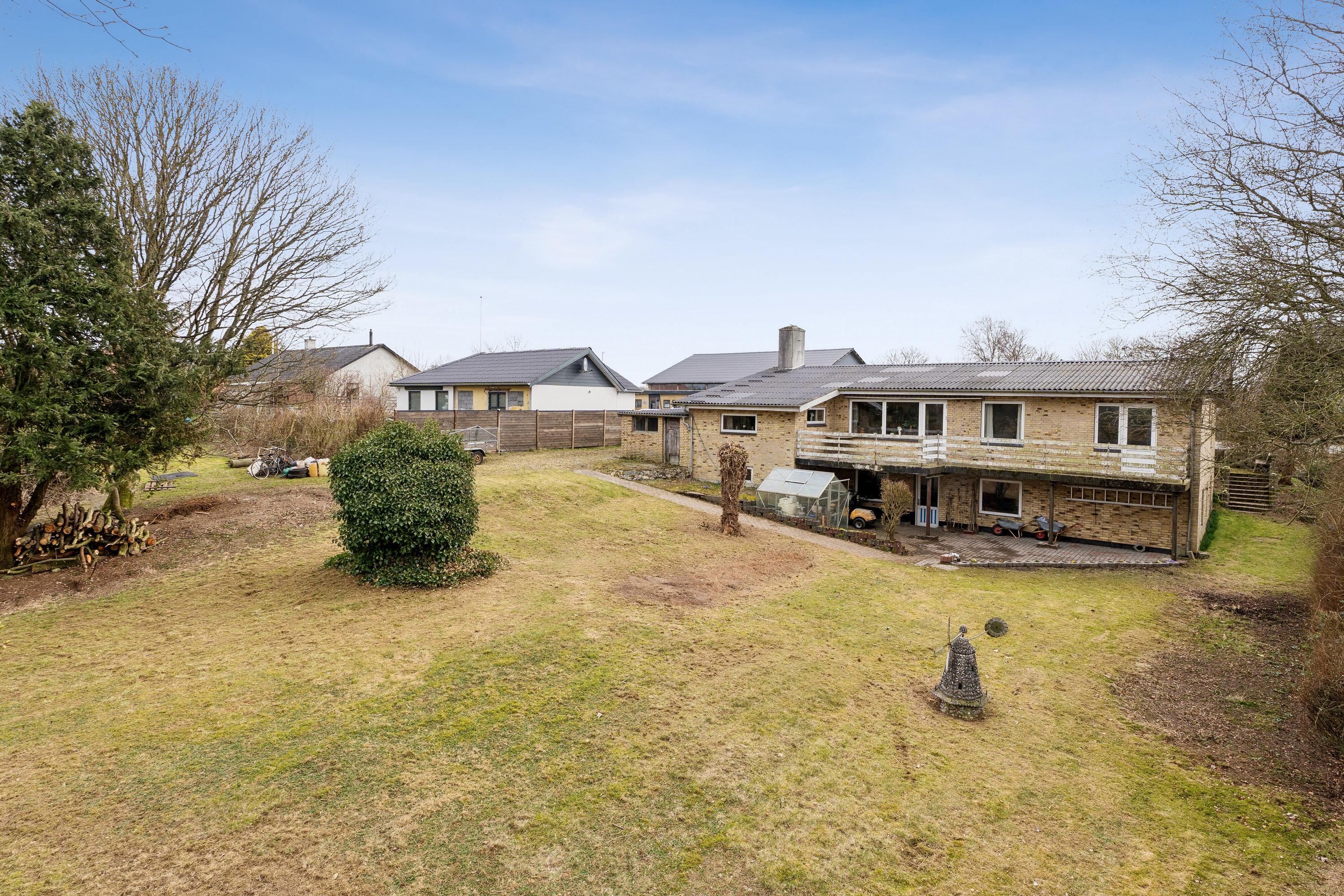 Fremhævet udendørs billede i fuldskærmstilstand. Billede af Krogsgårdsvej 57, Hvam, 8620 Kjellerup