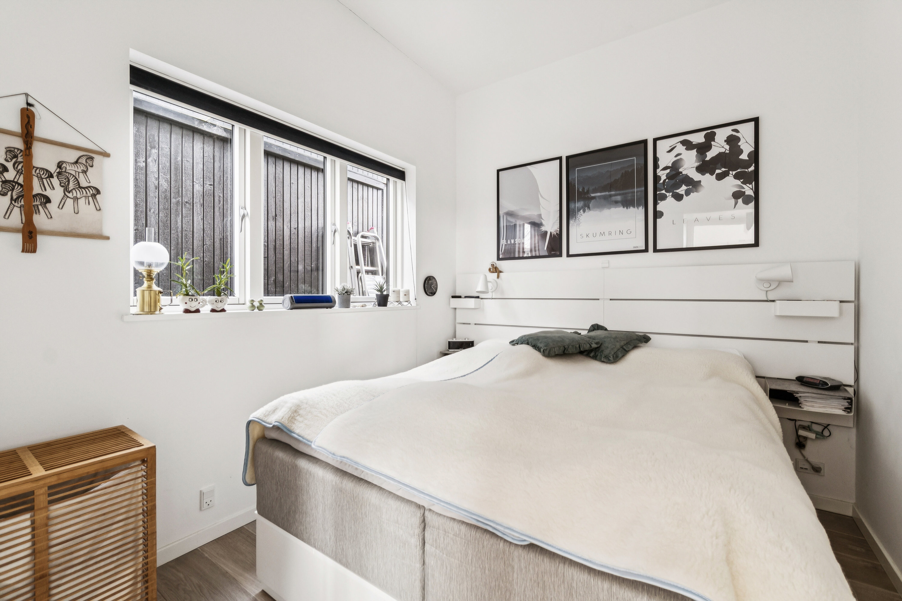 Fremhævet soveværelse billede i fuldskærmstilstand. Billede af Træholmen 14, 2650 Hvidovre