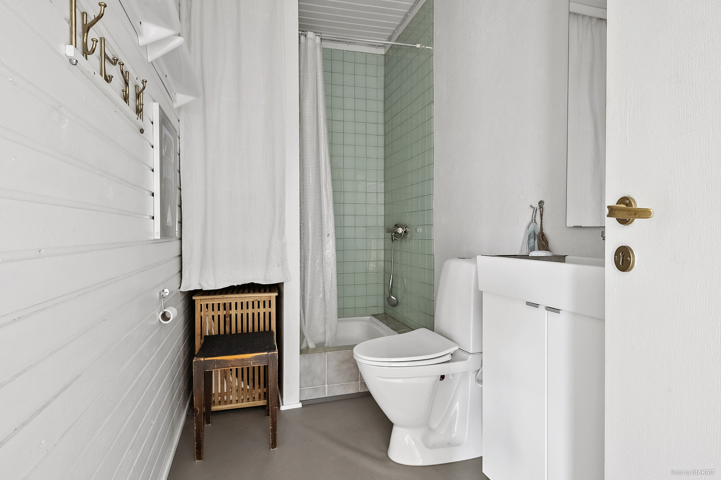 Fremhævet badeværelse billede i fuldskærmstilstand. Billede af Rosensgade 82, 1., 8300 Odder