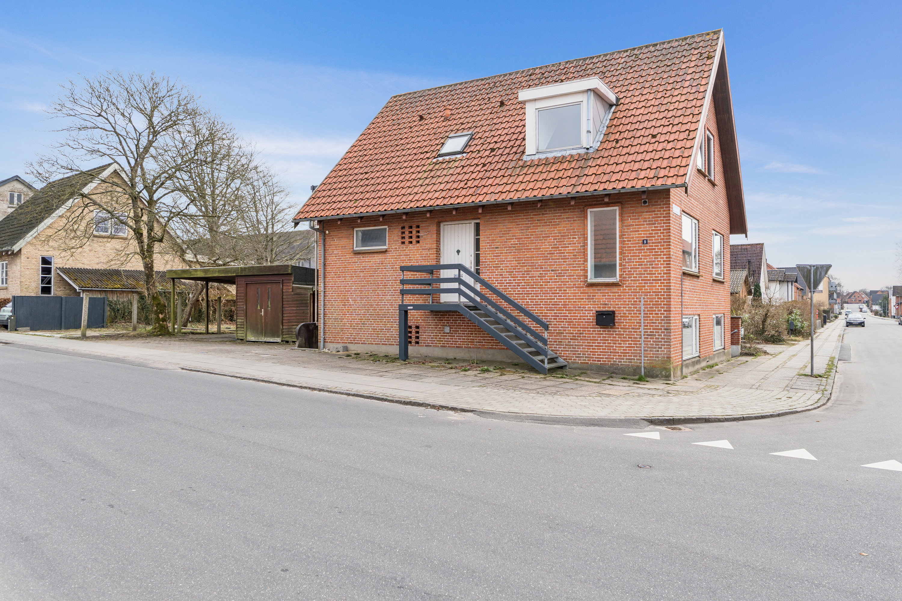 Fremhævet set fra haven billede i fuldskærmstilstand. Billede af Claudisvej 9, 7430 Ikast