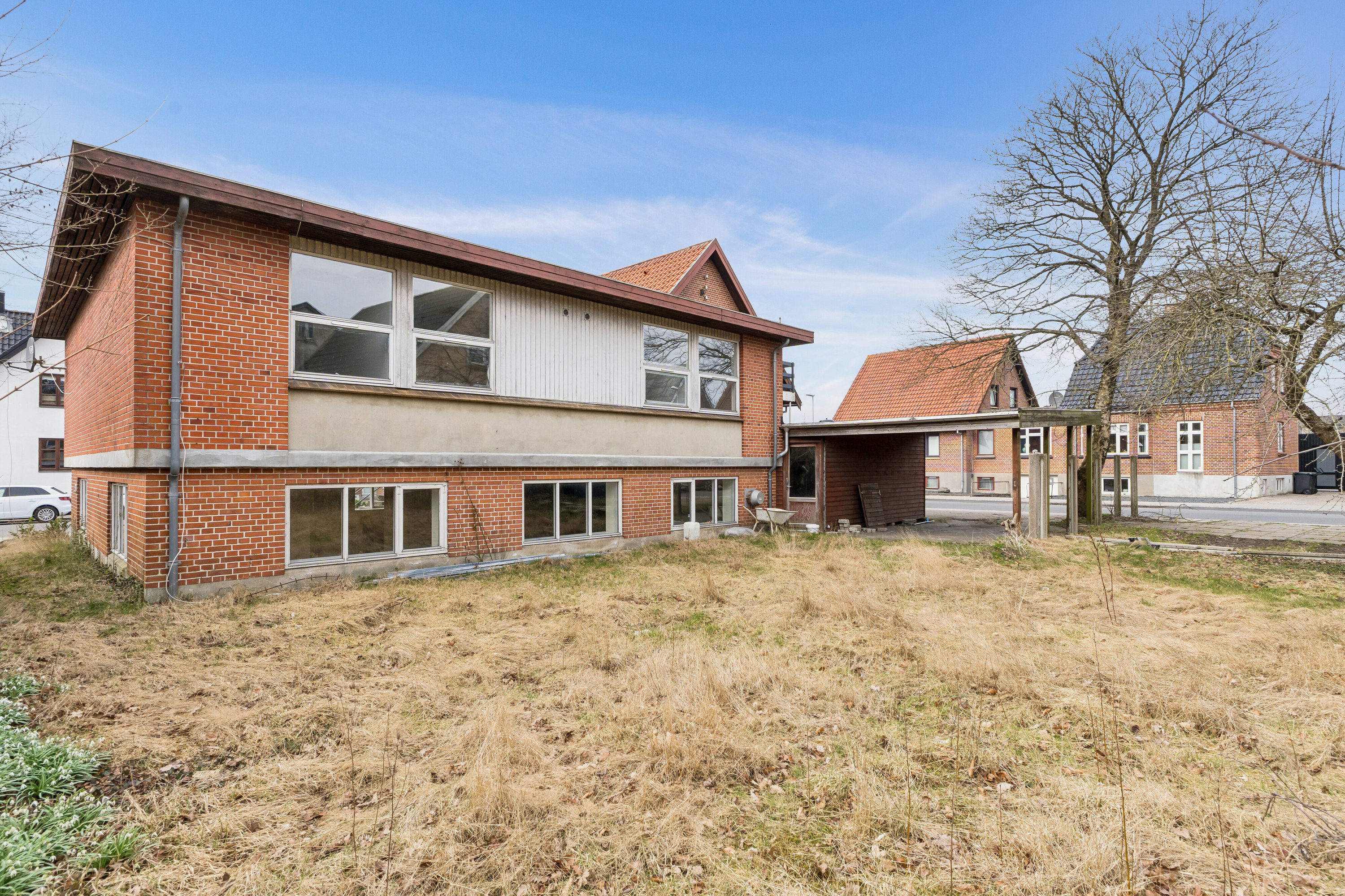 Fremhævet set fra haven billede i fuldskærmstilstand. Billede af Claudisvej 9, 7430 Ikast