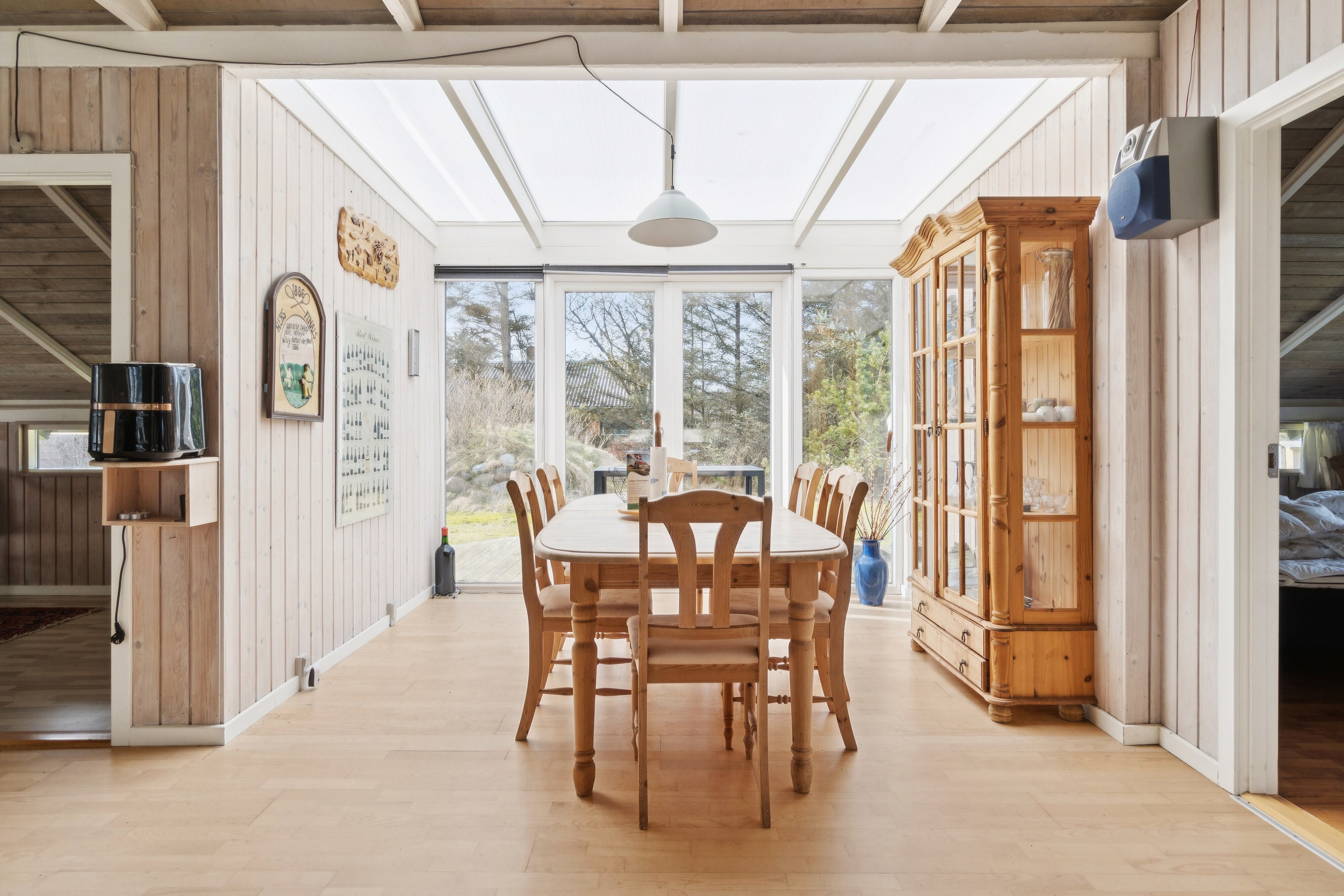 Fremhævet spiseplads billede i fuldskærmstilstand. Billede af Clemmessti 34 + 36, Klitmøller, 7700 Thisted