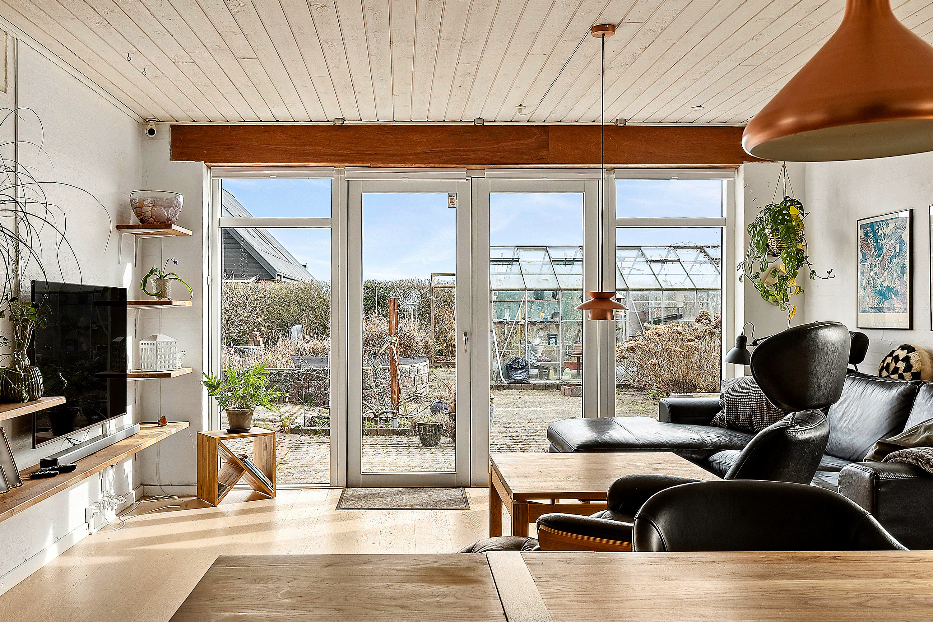 Fremhævet stue billede i fuldskærmstilstand. Billede af Bavnegårdsvej 91, Kolt, 8361 Hasselager