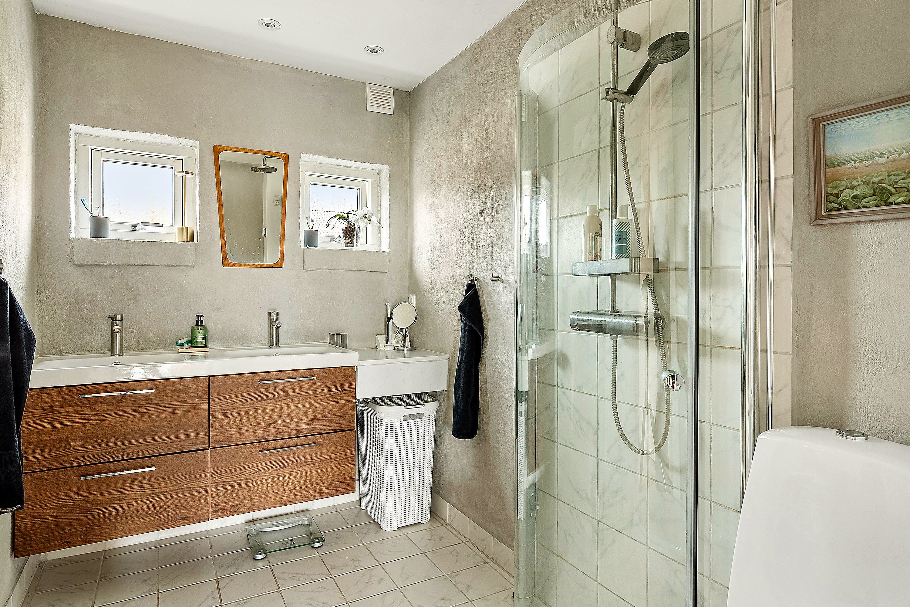 Fremhævet badeværelse billede i fuldskærmstilstand. Billede af Bavnegårdsvej 91, Kolt, 8361 Hasselager