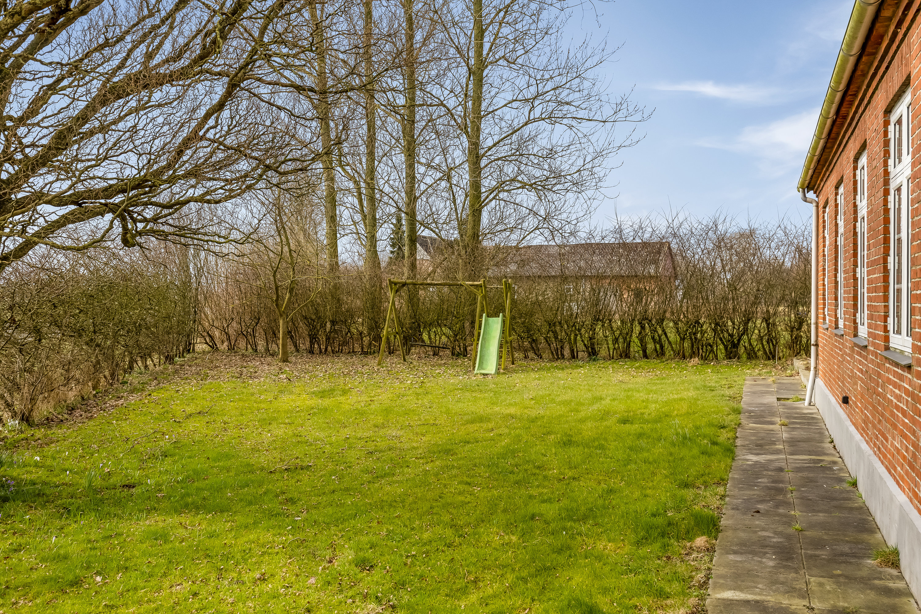 Fremhævet have billede i fuldskærmstilstand. Billede af Kærmarksvej 50, Birkelev, 6780 Skærbæk