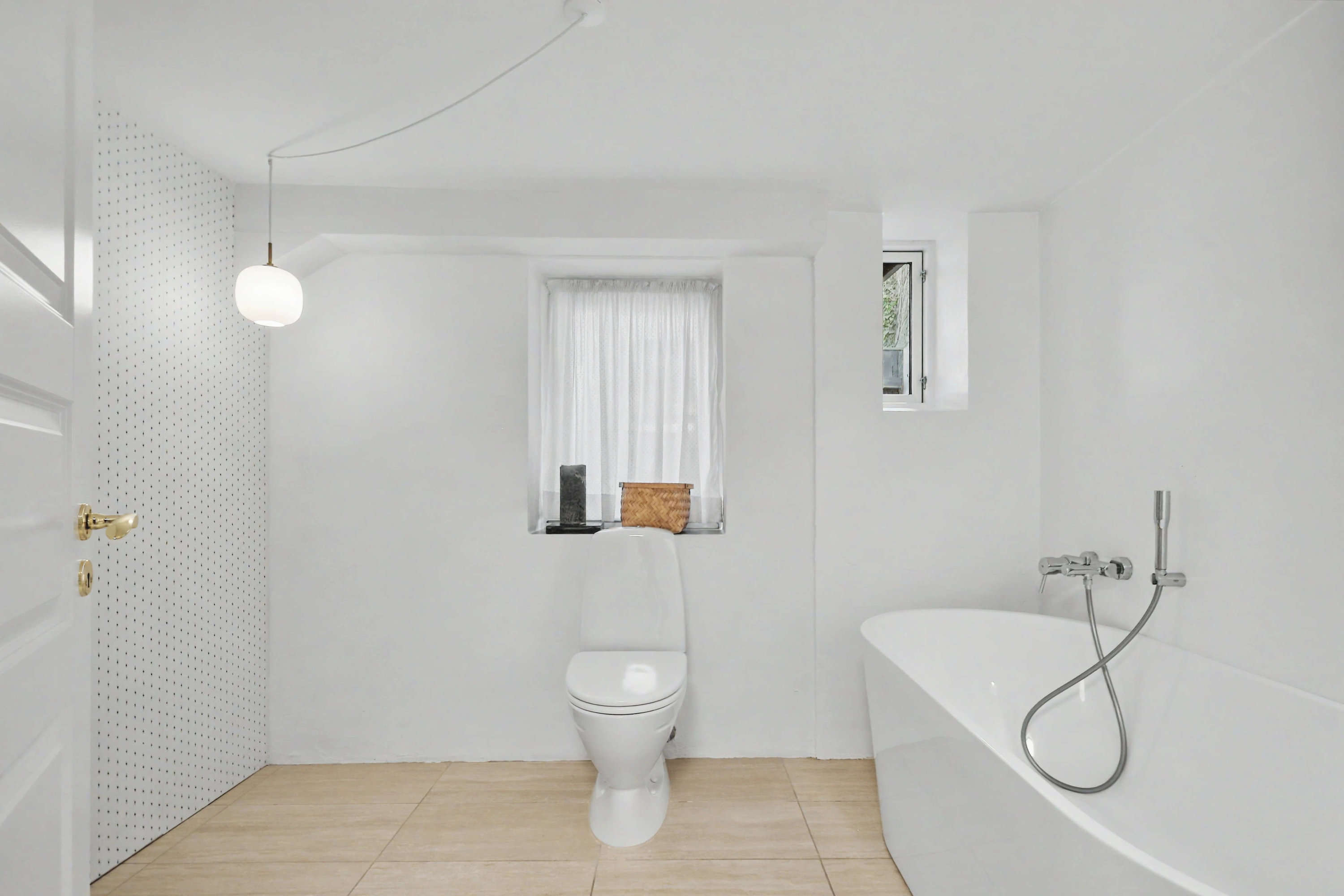 Fremhævet badeværelse billede i fuldskærmstilstand. Billede af Lollandsgade 36, 8000 Aarhus C