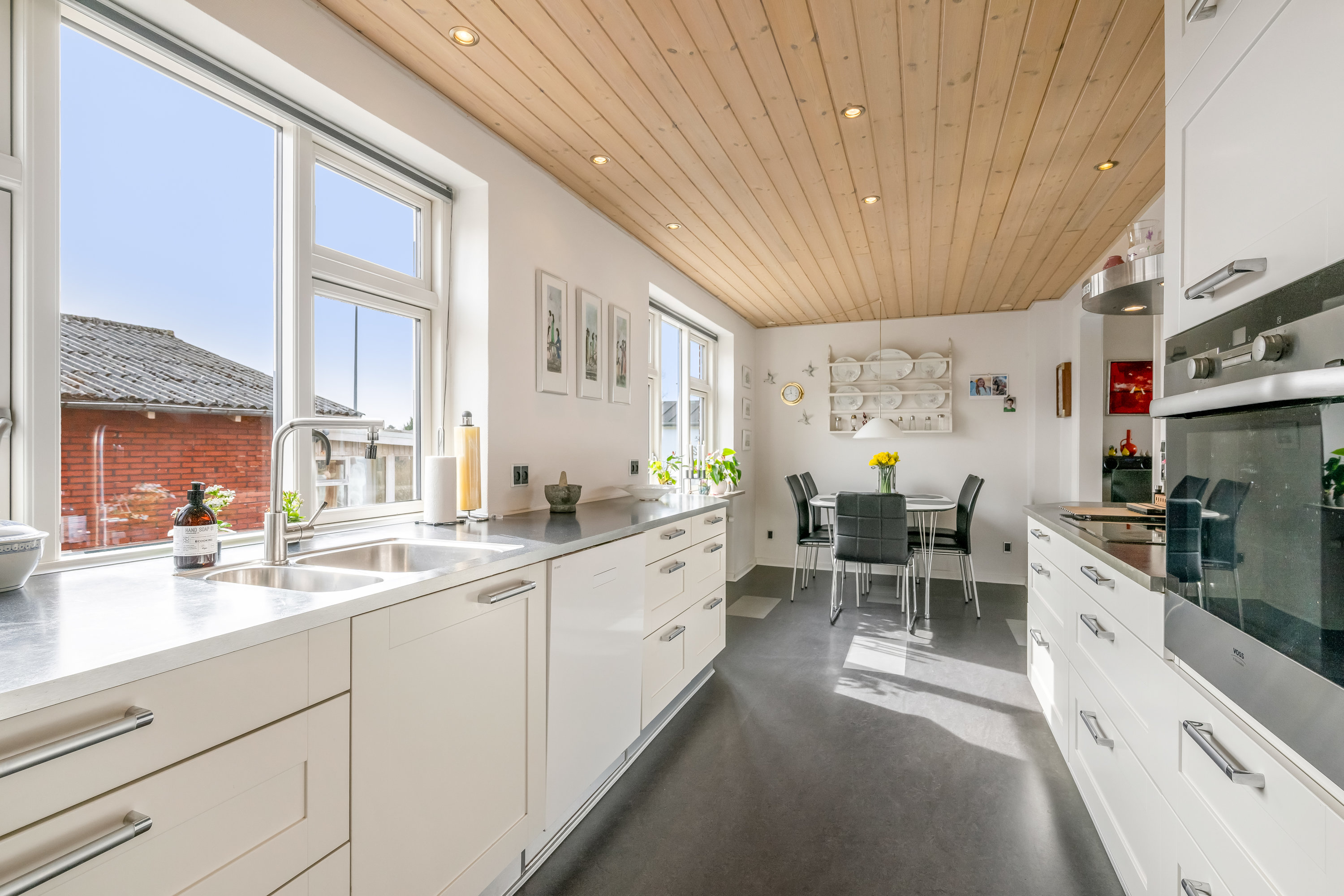 Fremhævet køkken billede i fuldskærmstilstand. Billede af Alkjærhøj 13, 6950 Ringkøbing