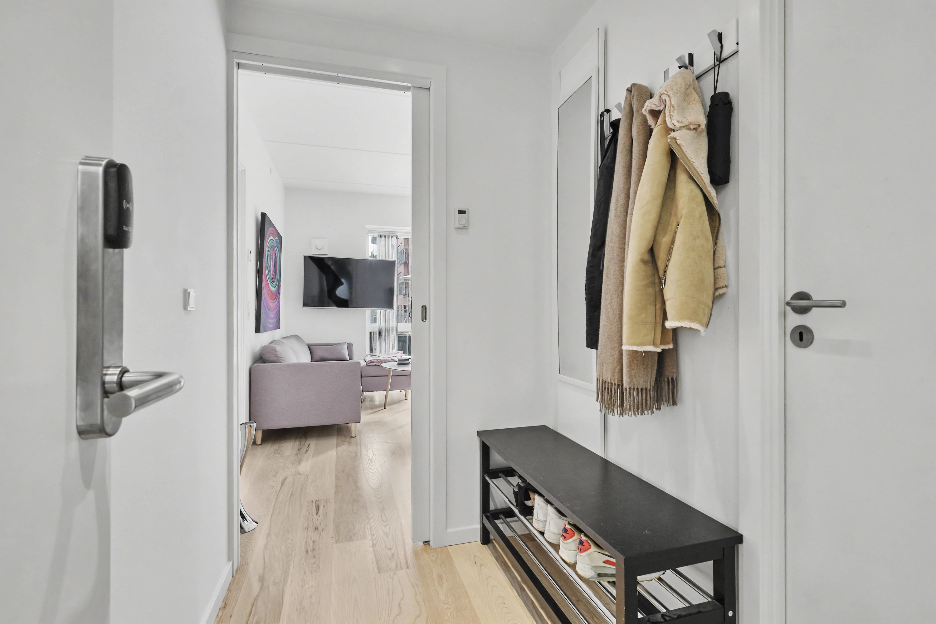 Fremhævet entré billede i fuldskærmstilstand. Billede af Åhusene 11, st.. 3., 8000 Aarhus C