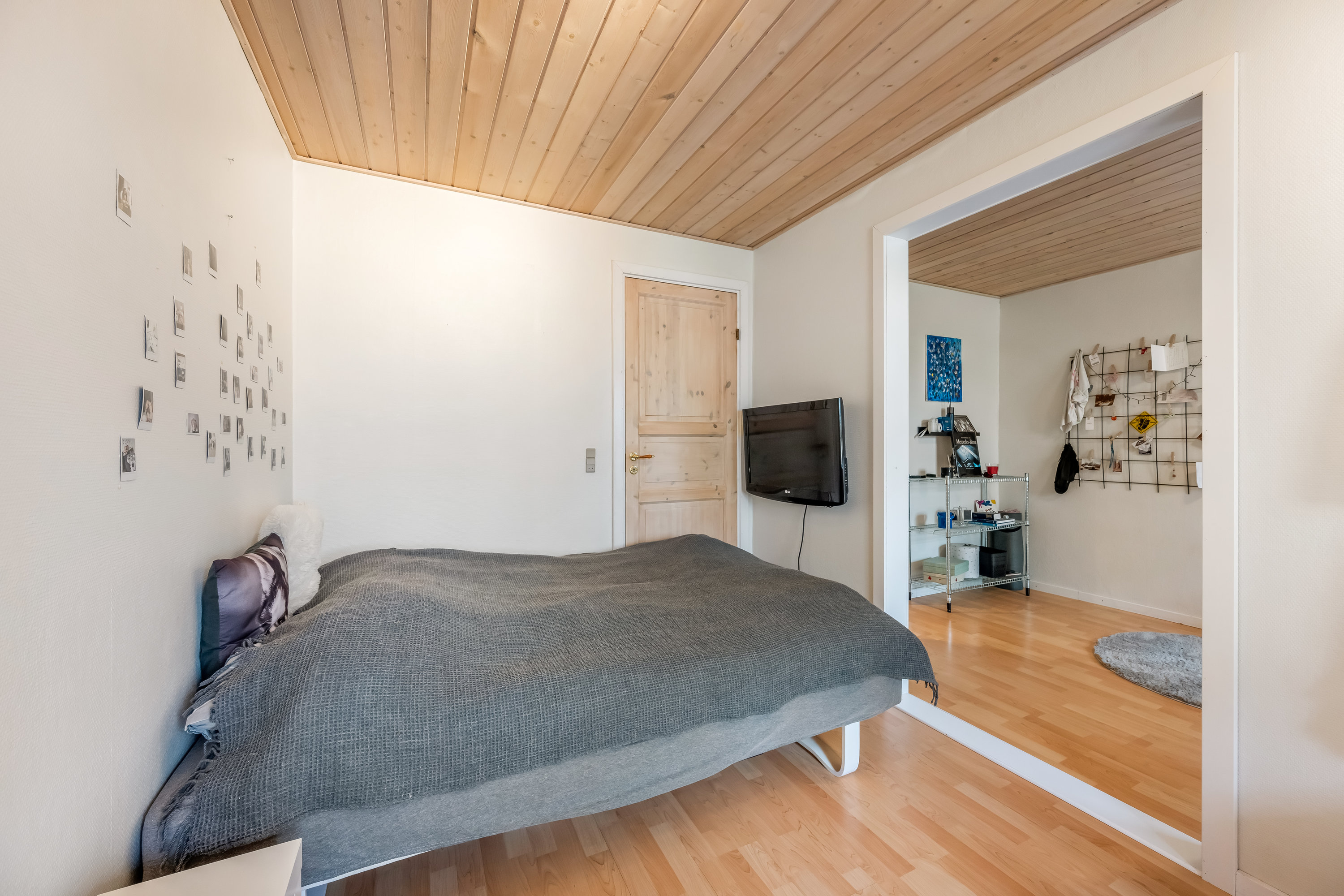 Fremhævet soveværelse billede i fuldskærmstilstand. Billede af Astrupvej 1, Hee, 6950 Ringkøbing