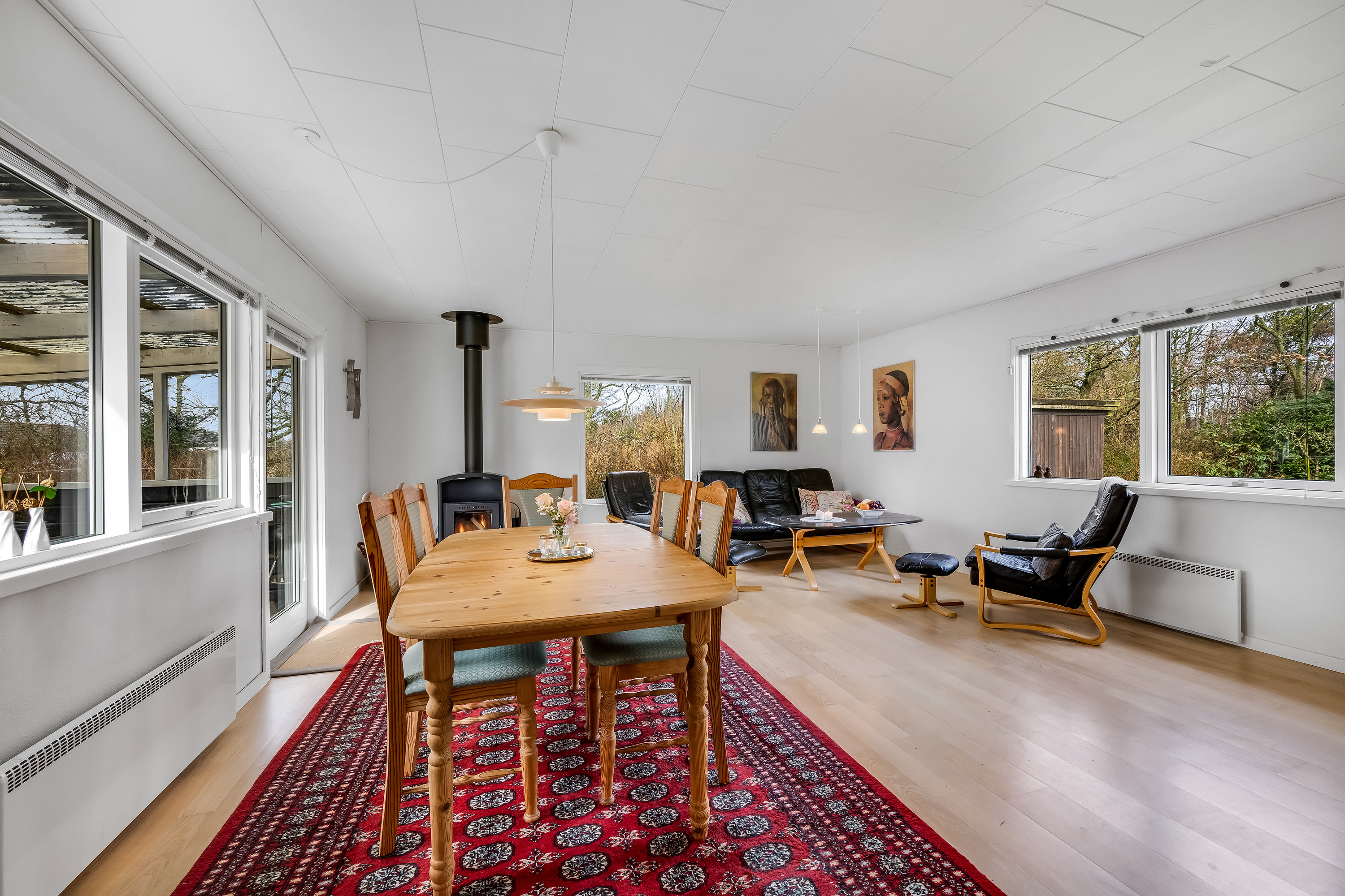 Fremhævet stue billede i fuldskærmstilstand. Billede af Husfold 28, Nr Bork, 6893 Hemmet