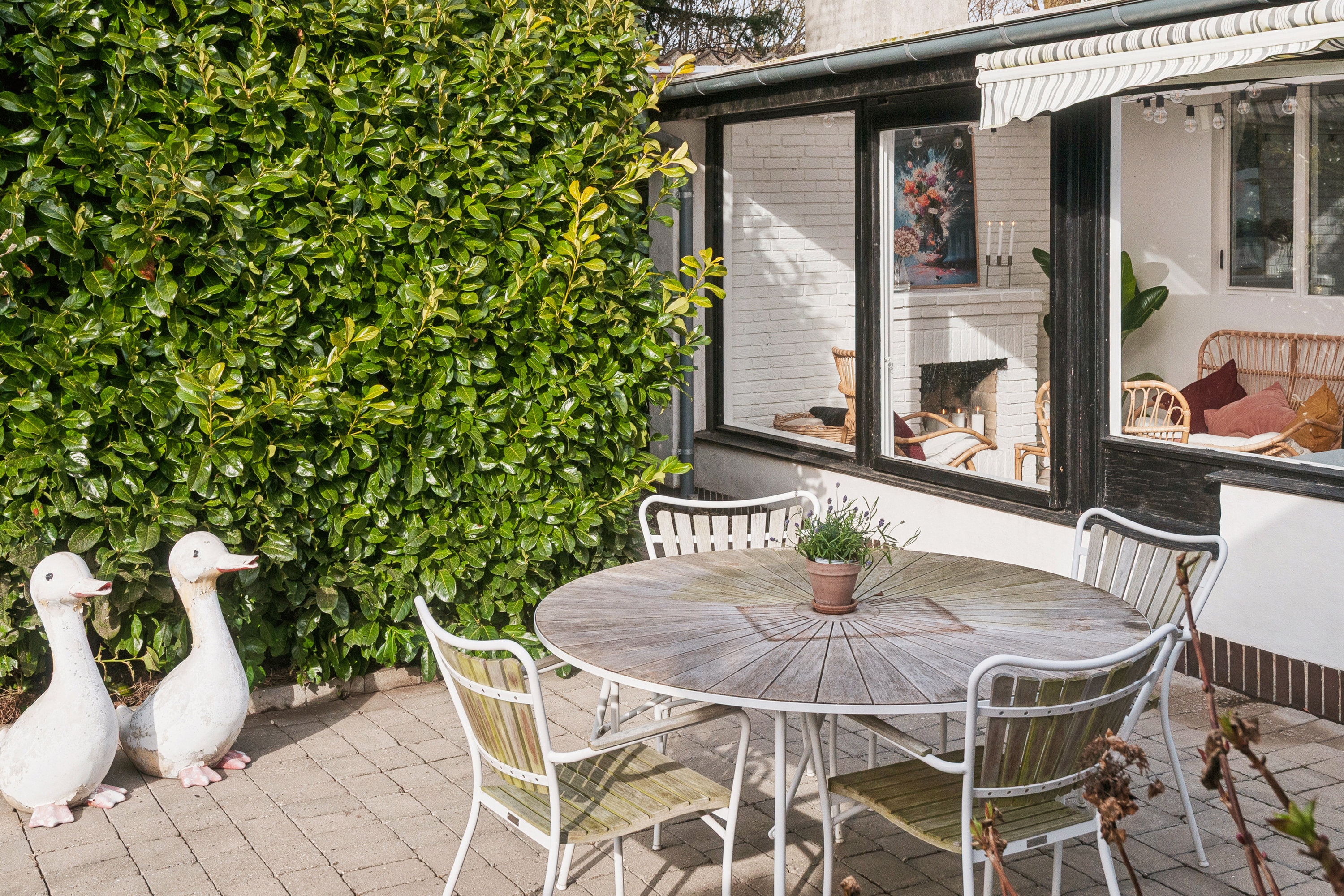 Fremhævet terrasse billede i fuldskærmstilstand. Billede af Harevænget 63, 2791 Dragør