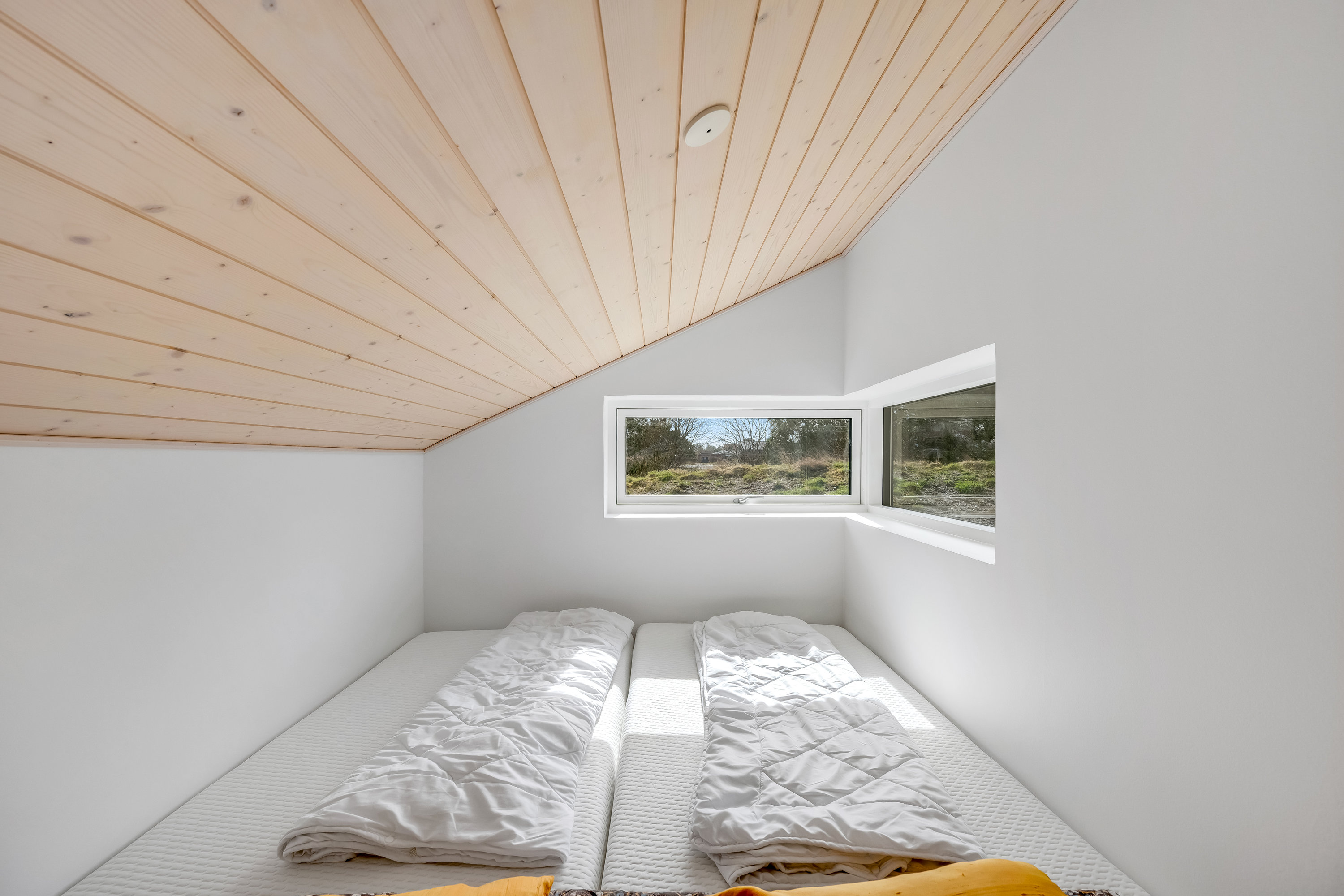 Fremhævet andet billede i fuldskærmstilstand. Billede af Sigfred Jensens Vej 14, Bjerregaard, 6960 Hvide Sande