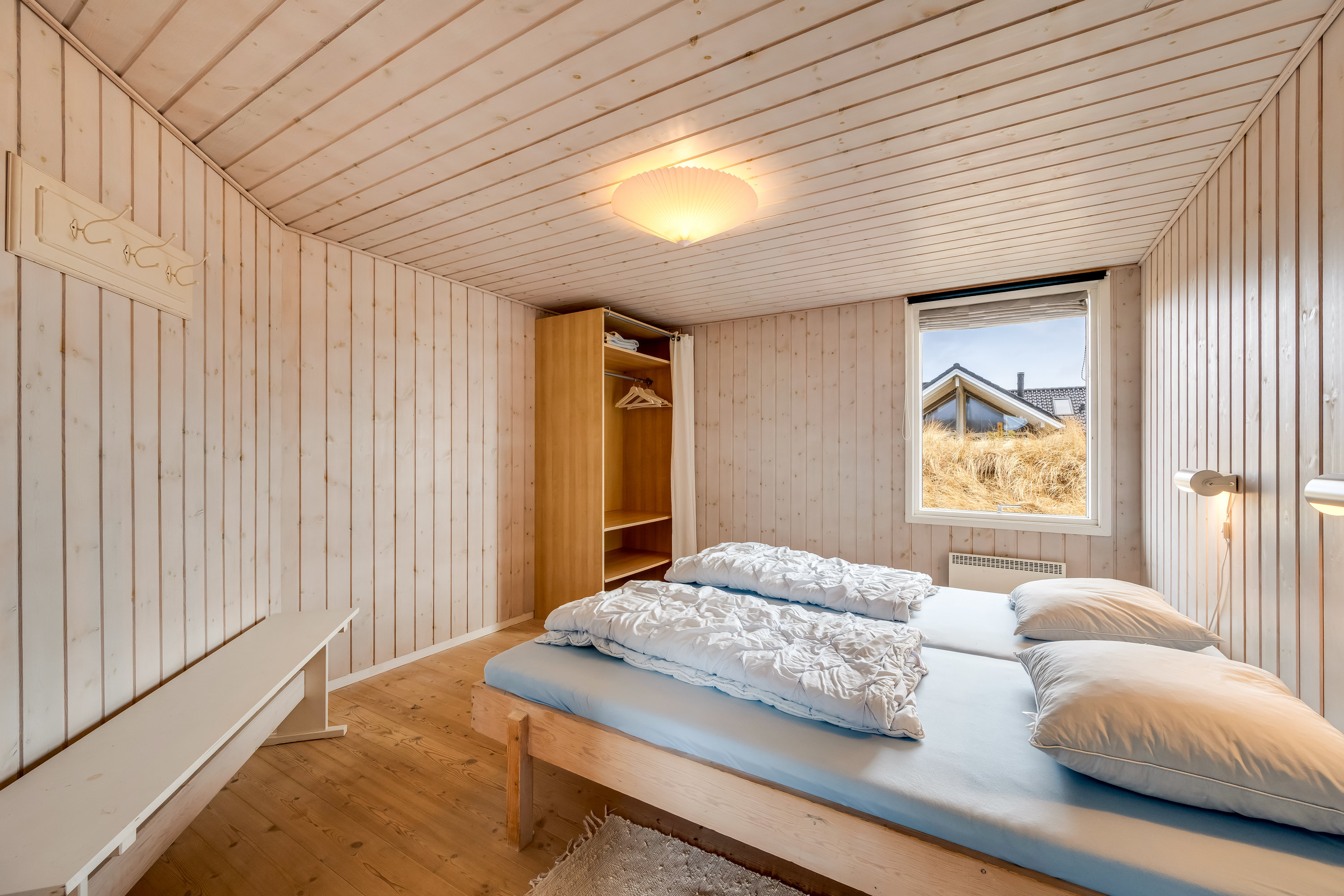 Fremhævet værelse billede i fuldskærmstilstand. Billede af Arvidvej 62, Bjerregaard, 6960 Hvide Sande