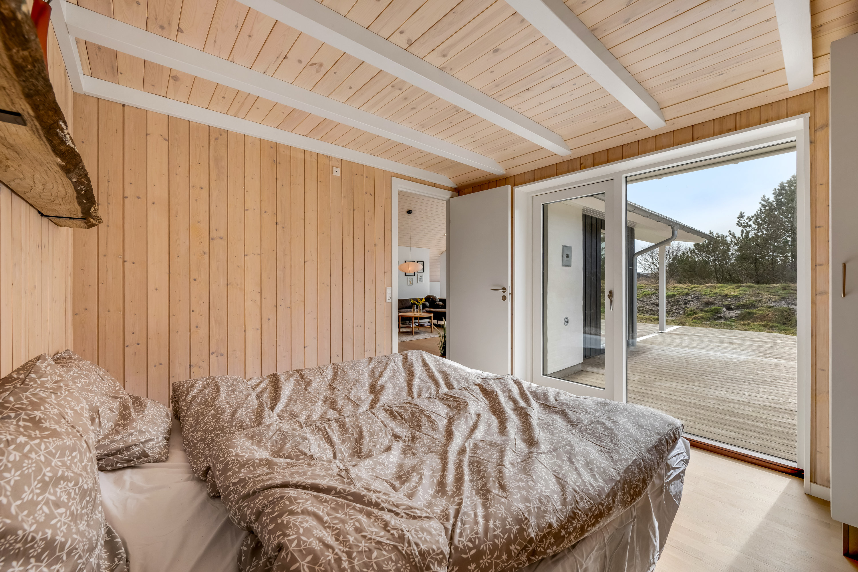 Fremhævet andet billede i fuldskærmstilstand. Billede af Sigfred Jensens Vej 14, Bjerregaard, 6960 Hvide Sande