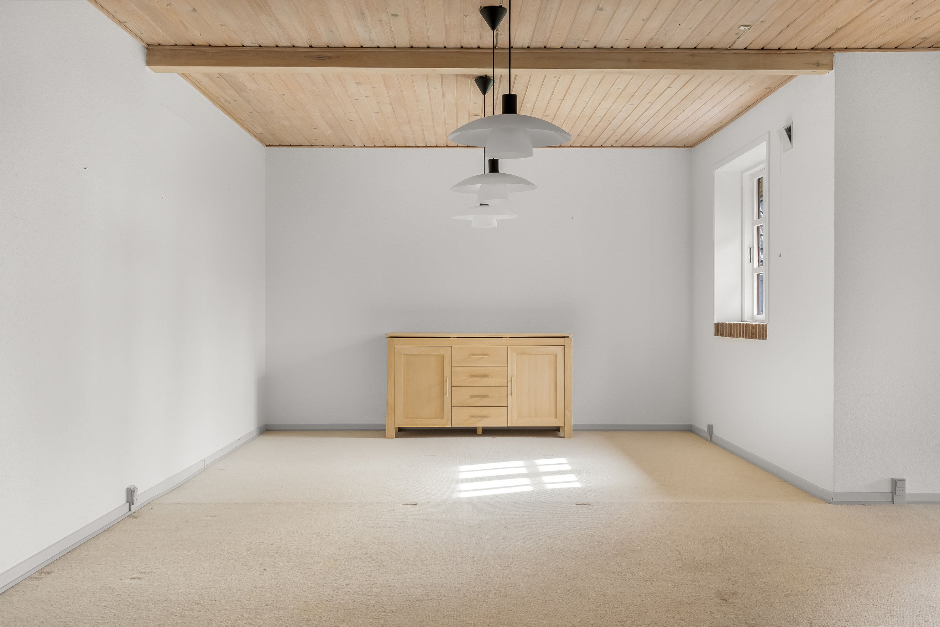 Fremhævet stue billede i fuldskærmstilstand. Billede af Sandemandsvej 3, Brøns, 6780 Skærbæk