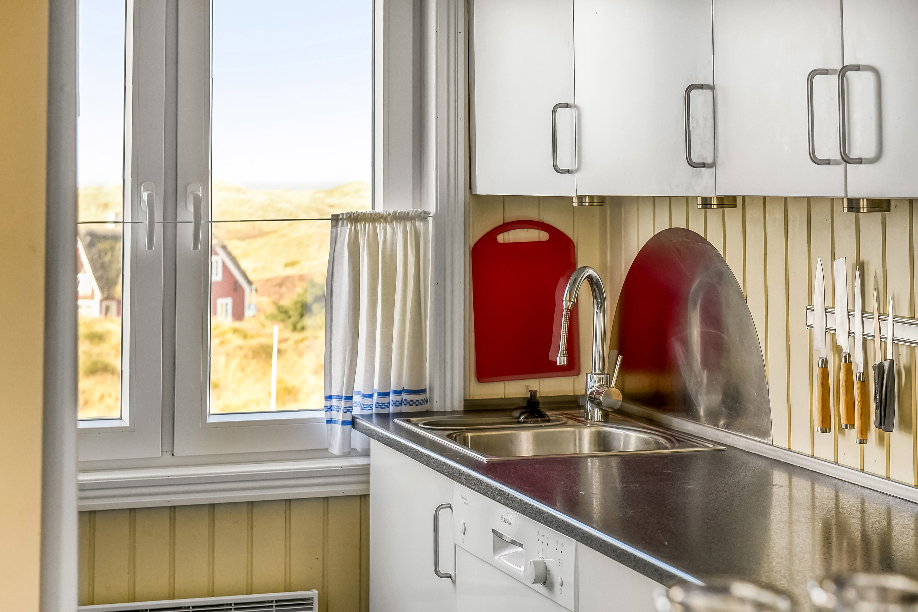 Fremhævet køkken billede i fuldskærmstilstand. Billede af Nordvej 17A, 6853 Vejers Strand