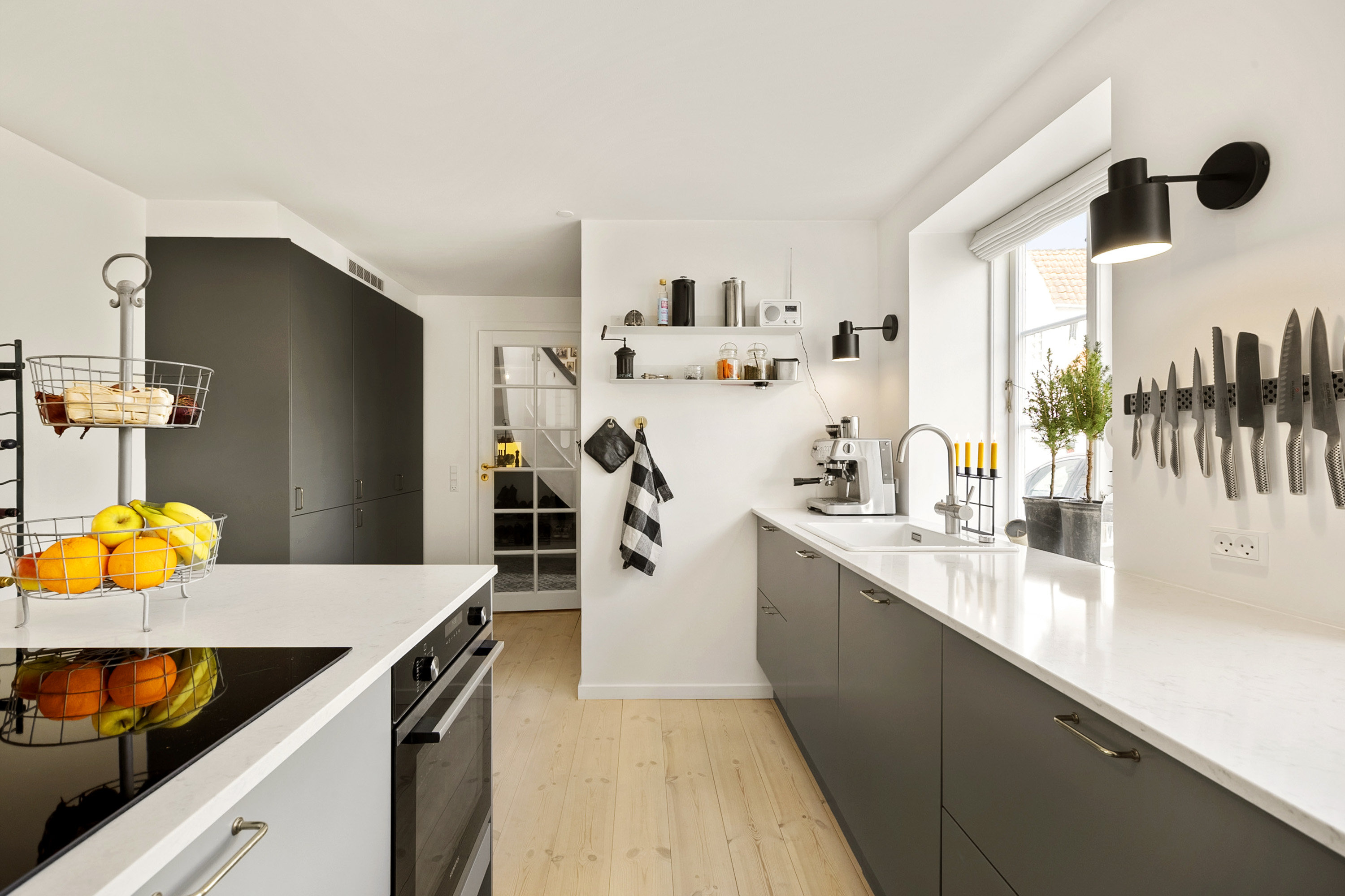 Fremhævet køkken billede i fuldskærmstilstand. Billede af Nygade 42, 6200 Aabenraa