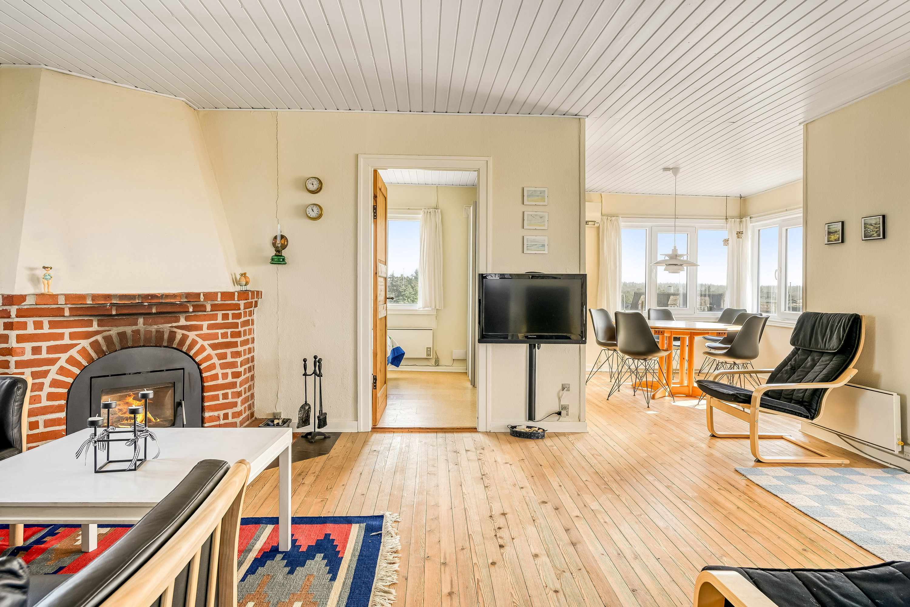 Fremhævet stue billede i fuldskærmstilstand. Billede af Nordvej 17A, 6853 Vejers Strand