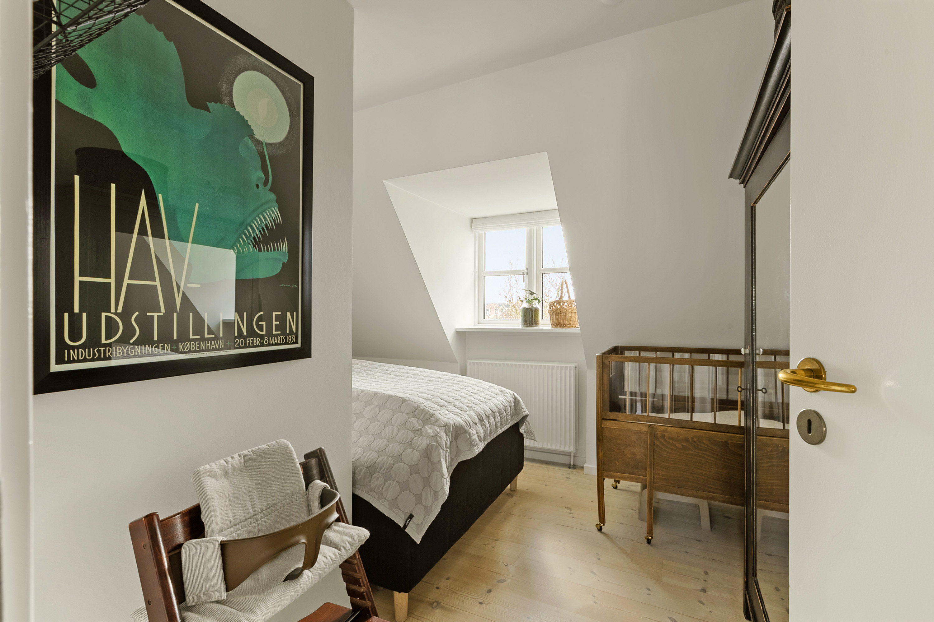 Fremhævet soveværelse billede i fuldskærmstilstand. Billede af Nygade 42, 6200 Aabenraa