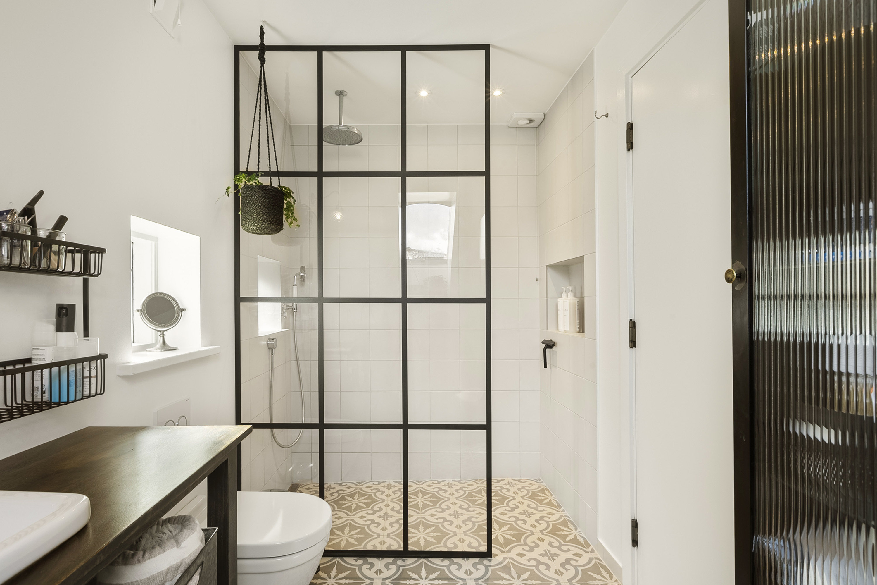 Fremhævet badeværelse billede i fuldskærmstilstand. Billede af Nygade 42, 6200 Aabenraa