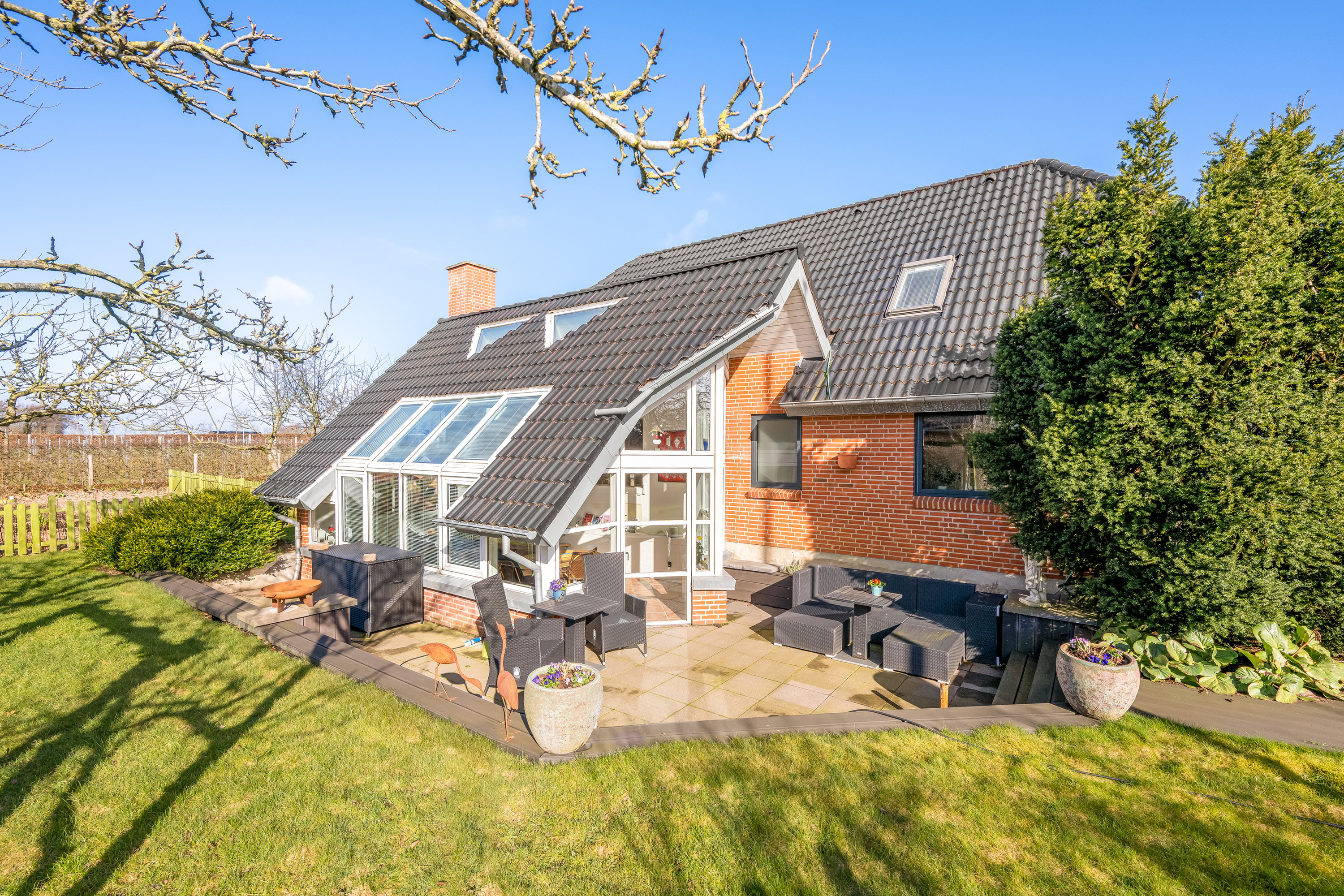 Fremhævet facade billede i fuldskærmstilstand. Billede af Kernevej 35, Højmark, 6940 Lem St