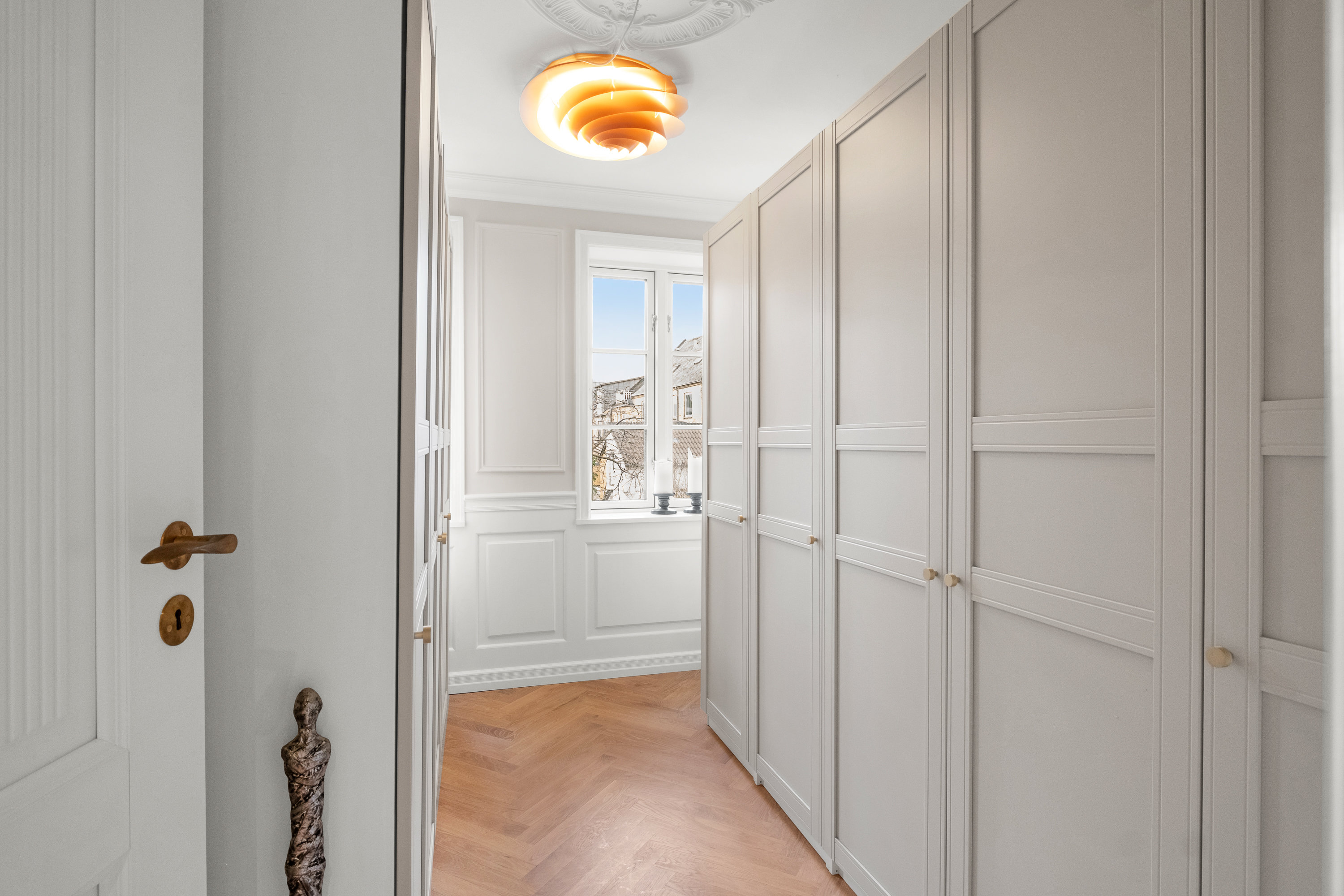 Fremhævet walkin closet billede i fuldskærmstilstand. Billede af Brammersgade 23, 8000 Aarhus C