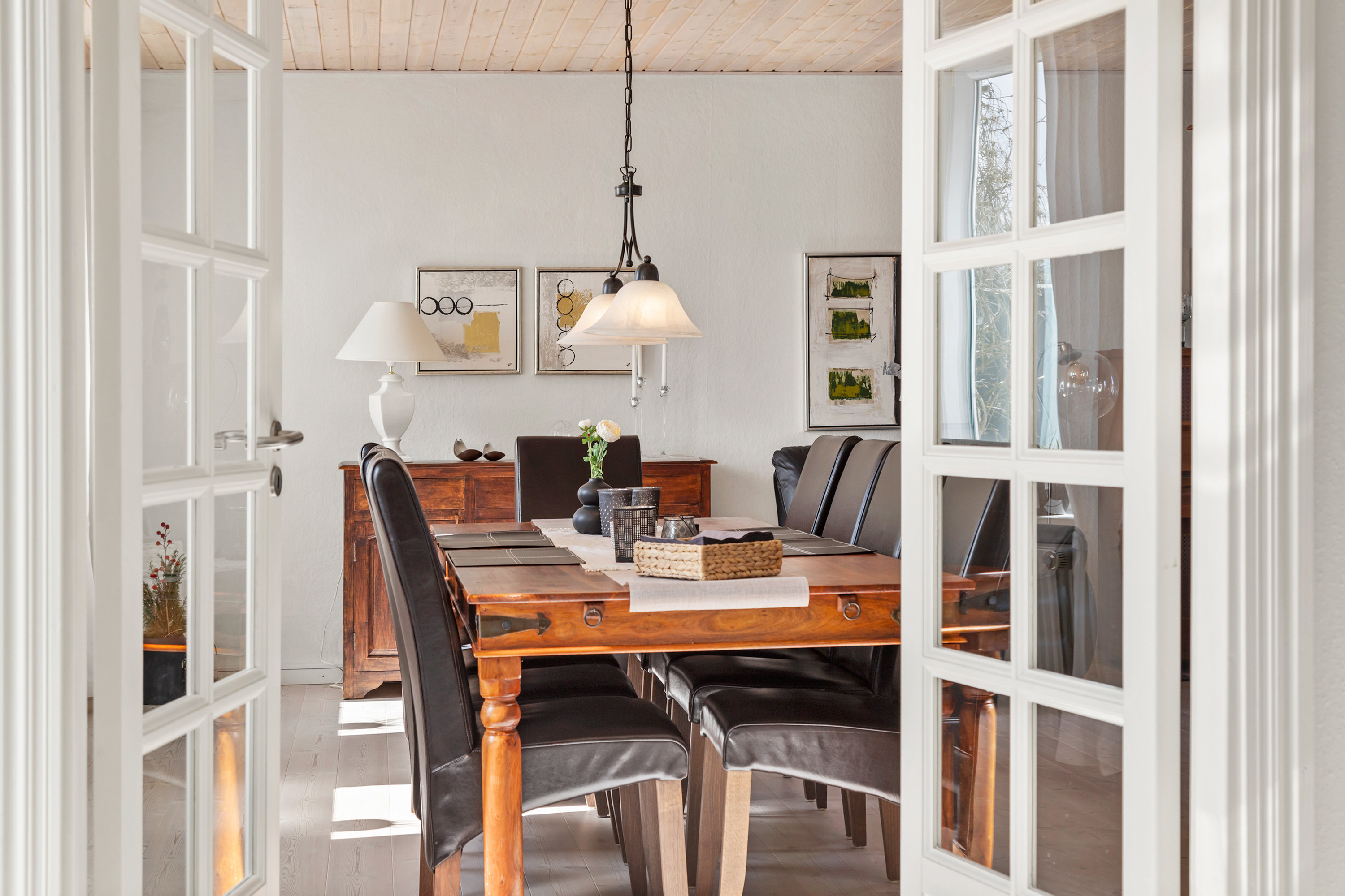 Fremhævet stue billede i fuldskærmstilstand. Billede af Gl Landevej 2, Klim, 9690 Fjerritslev