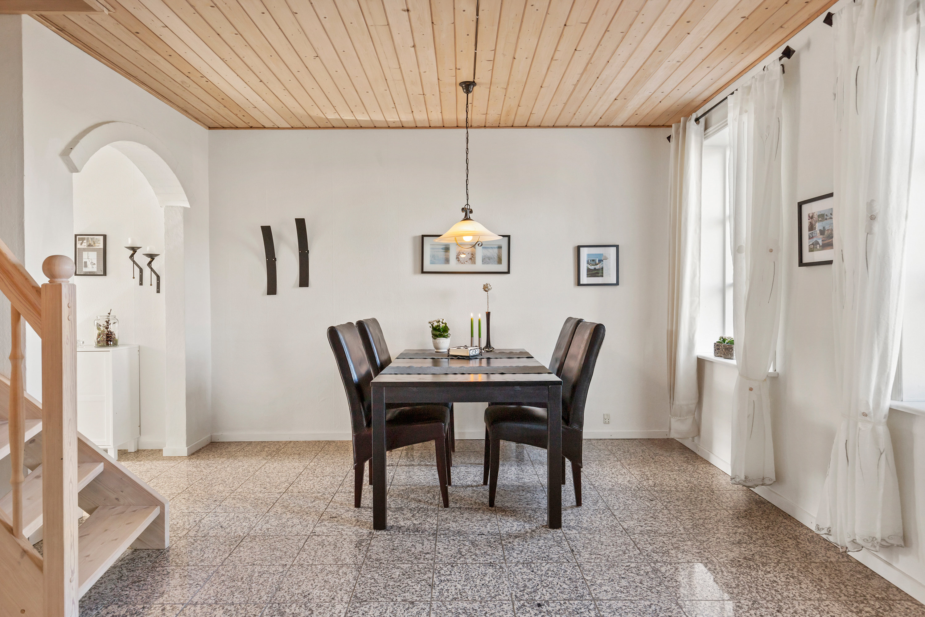 Fremhævet spisestue billede i fuldskærmstilstand. Billede af Gl Landevej 2, Klim, 9690 Fjerritslev