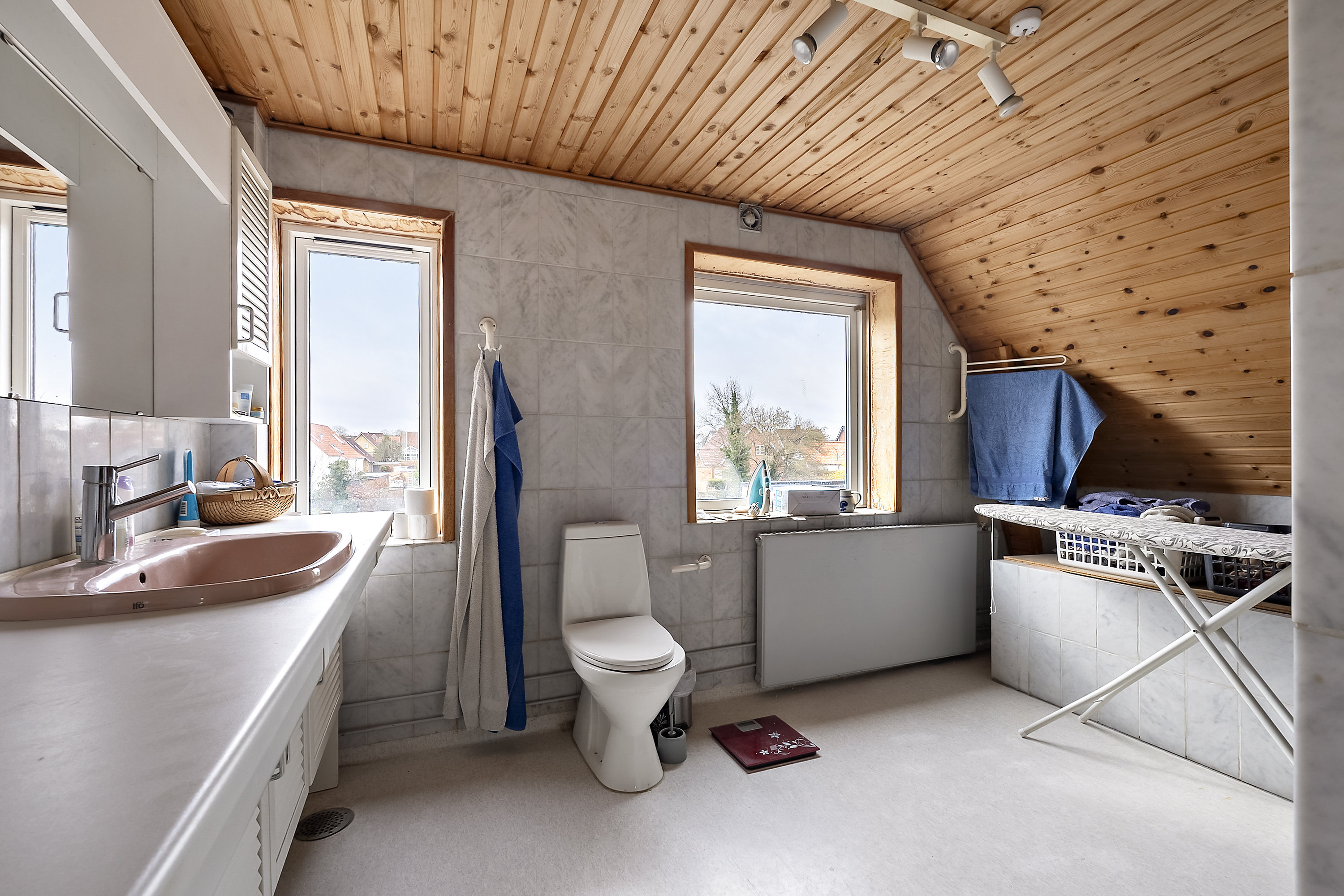 Fremhævet  billede i fuldskærmstilstand. Billede af Clausens Allé 50, Dalum, 5250 Odense SV