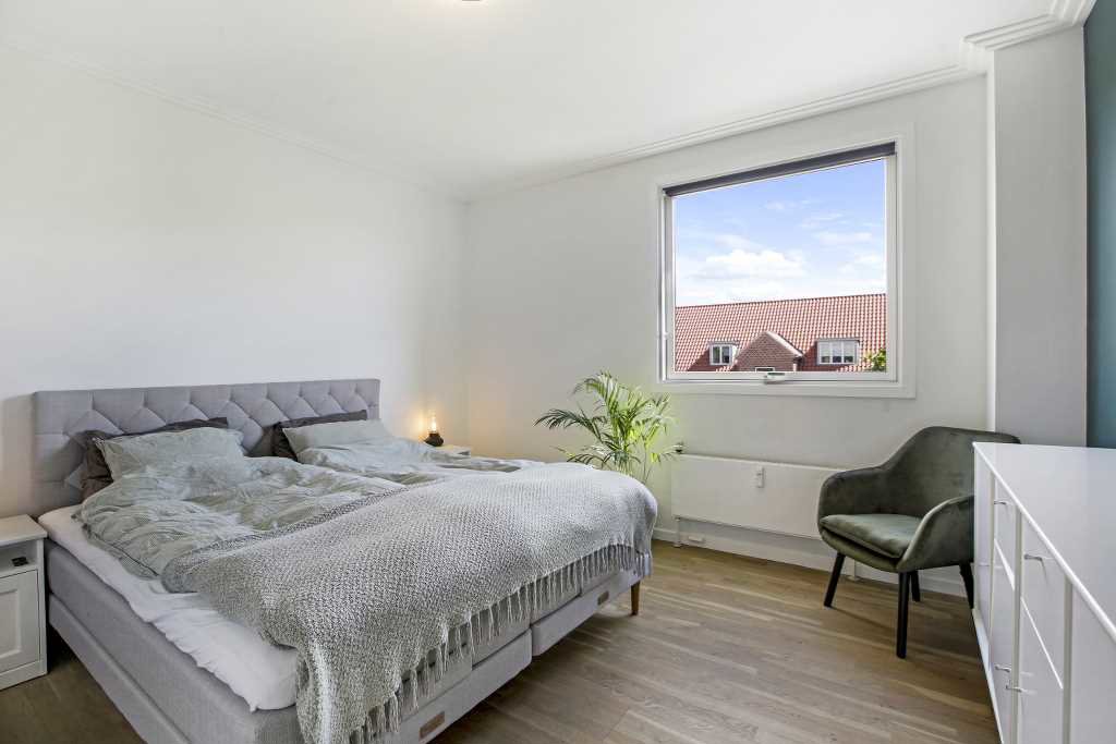 Fremhævet  billede i fuldskærmstilstand. Billede af Amagerbrogade 246B, 3. th., 2300 København S