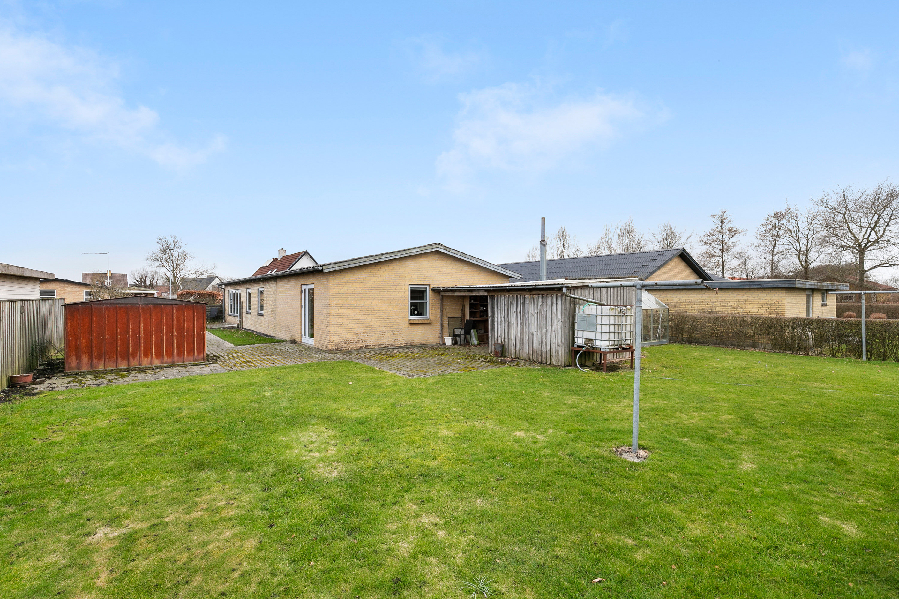 Fremhævet have billede i fuldskærmstilstand. Billede af Skaldvej 8, Birkelse, 9440 Aabybro