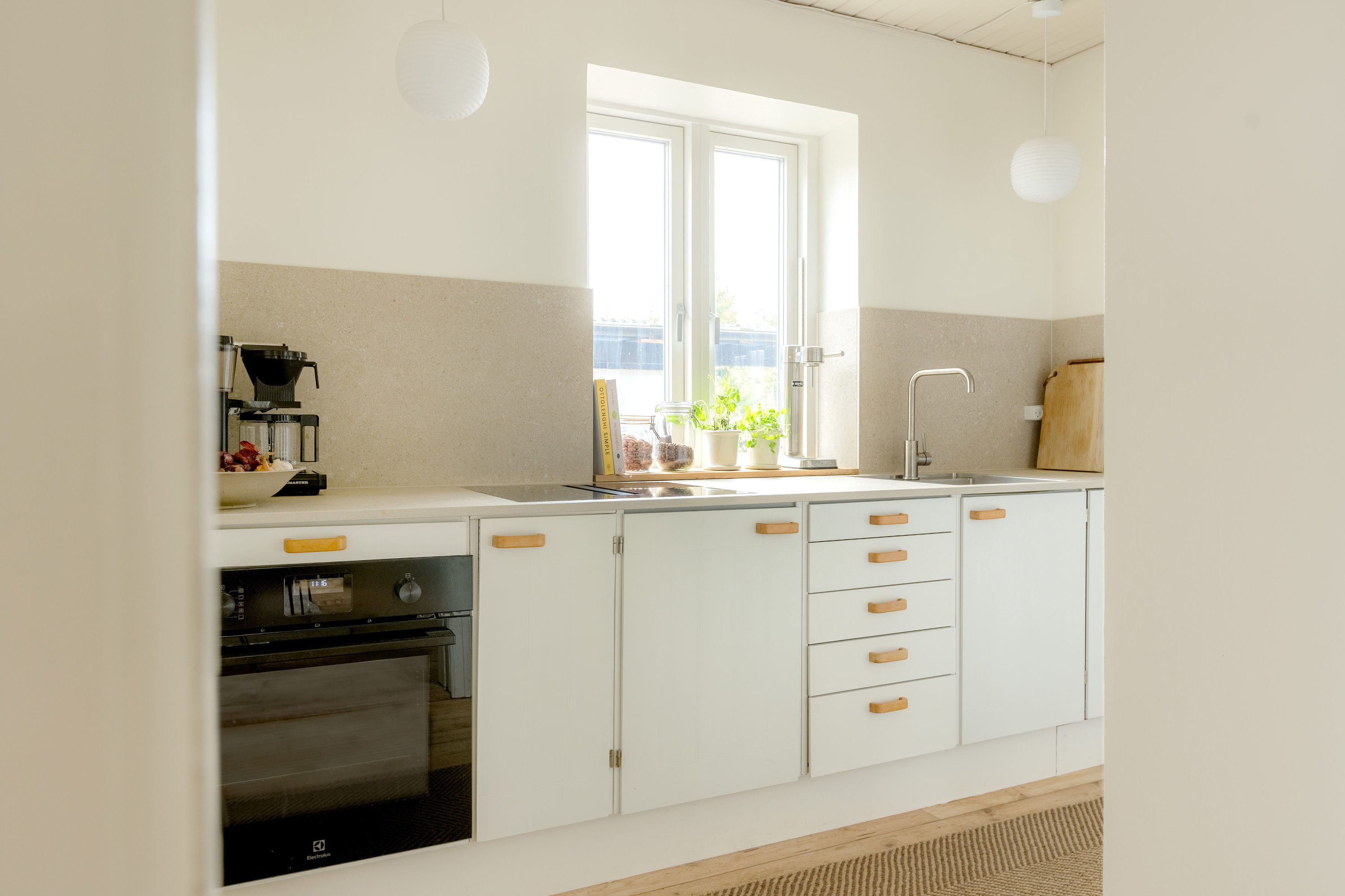 Fremhævet køkken billede i fuldskærmstilstand. Billede af Lindekrogvej 4, Vinstrup, 4250 Fuglebjerg