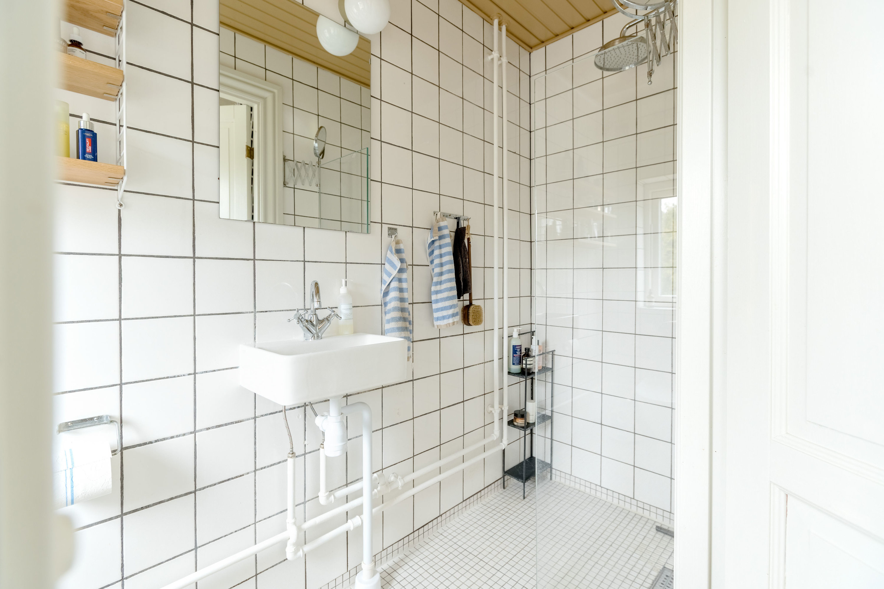 Fremhævet badeværelse billede i fuldskærmstilstand. Billede af Lindekrogvej 4, Vinstrup, 4250 Fuglebjerg