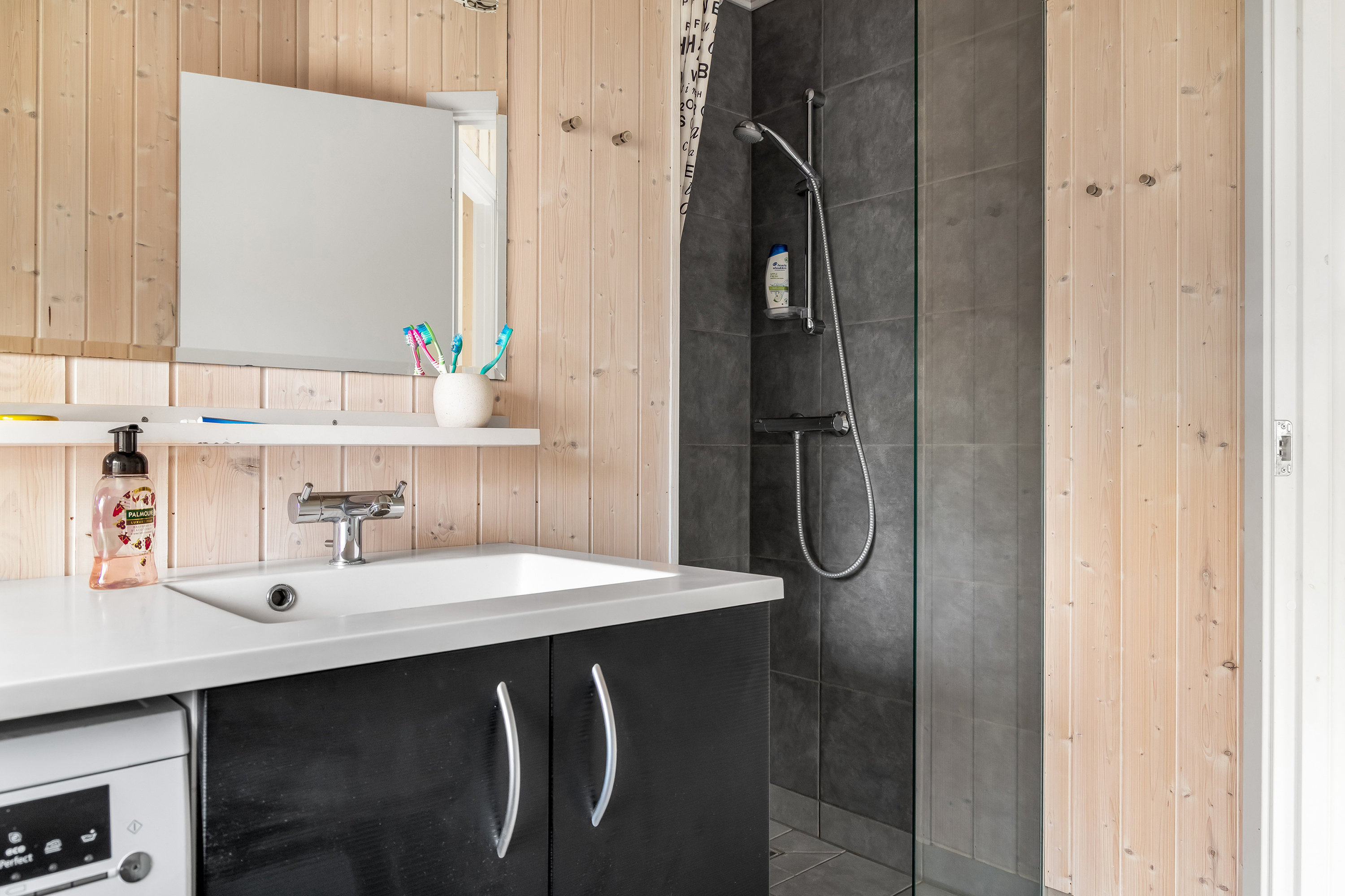 Fremhævet badeværelse billede i fuldskærmstilstand. Billede af Goldbjergvej 10, Kulhuse, 3630 Jægerspris