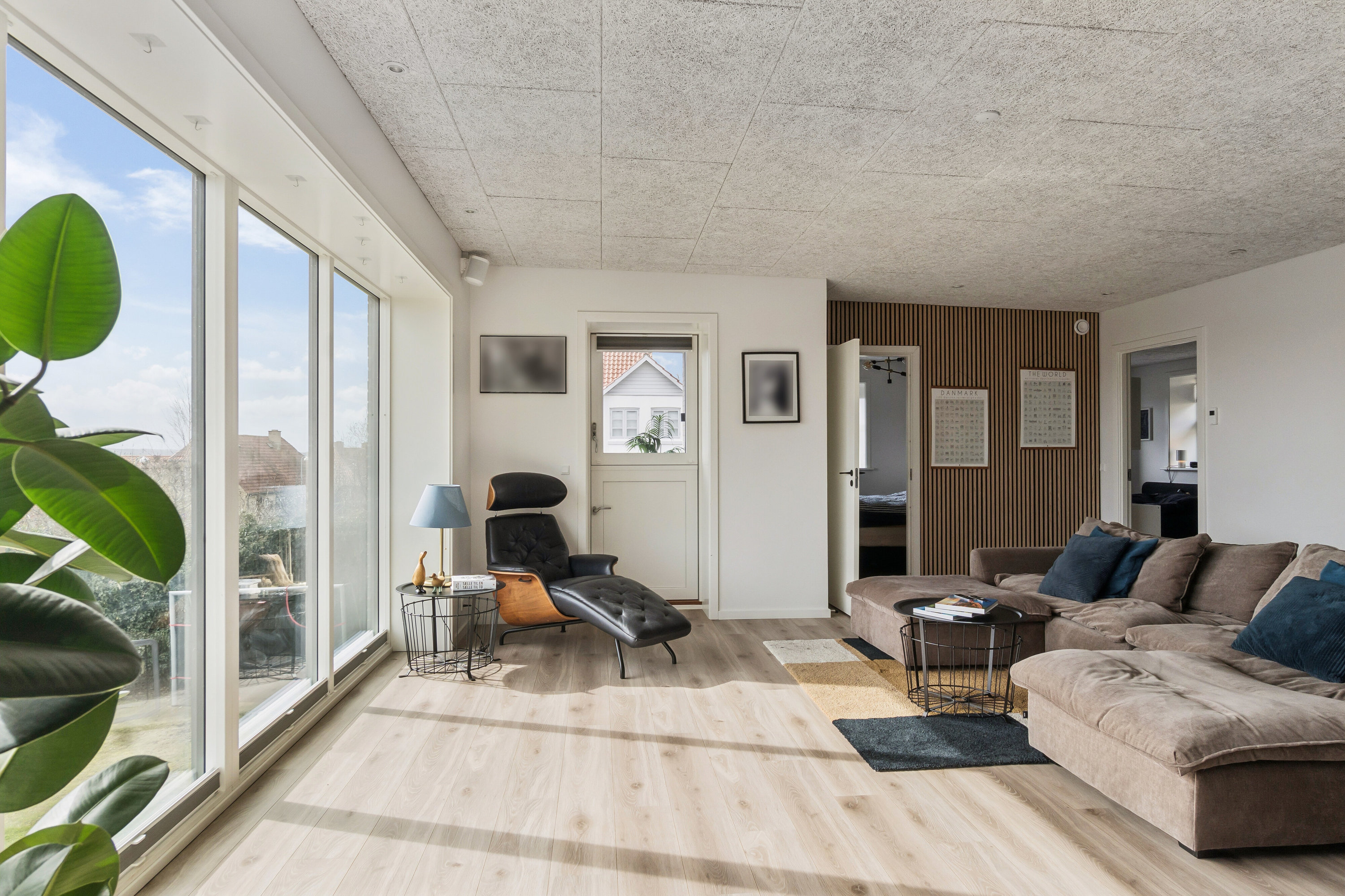 Fremhævet stue billede i fuldskærmstilstand. Billede af Lundevej 28, 4400 Kalundborg