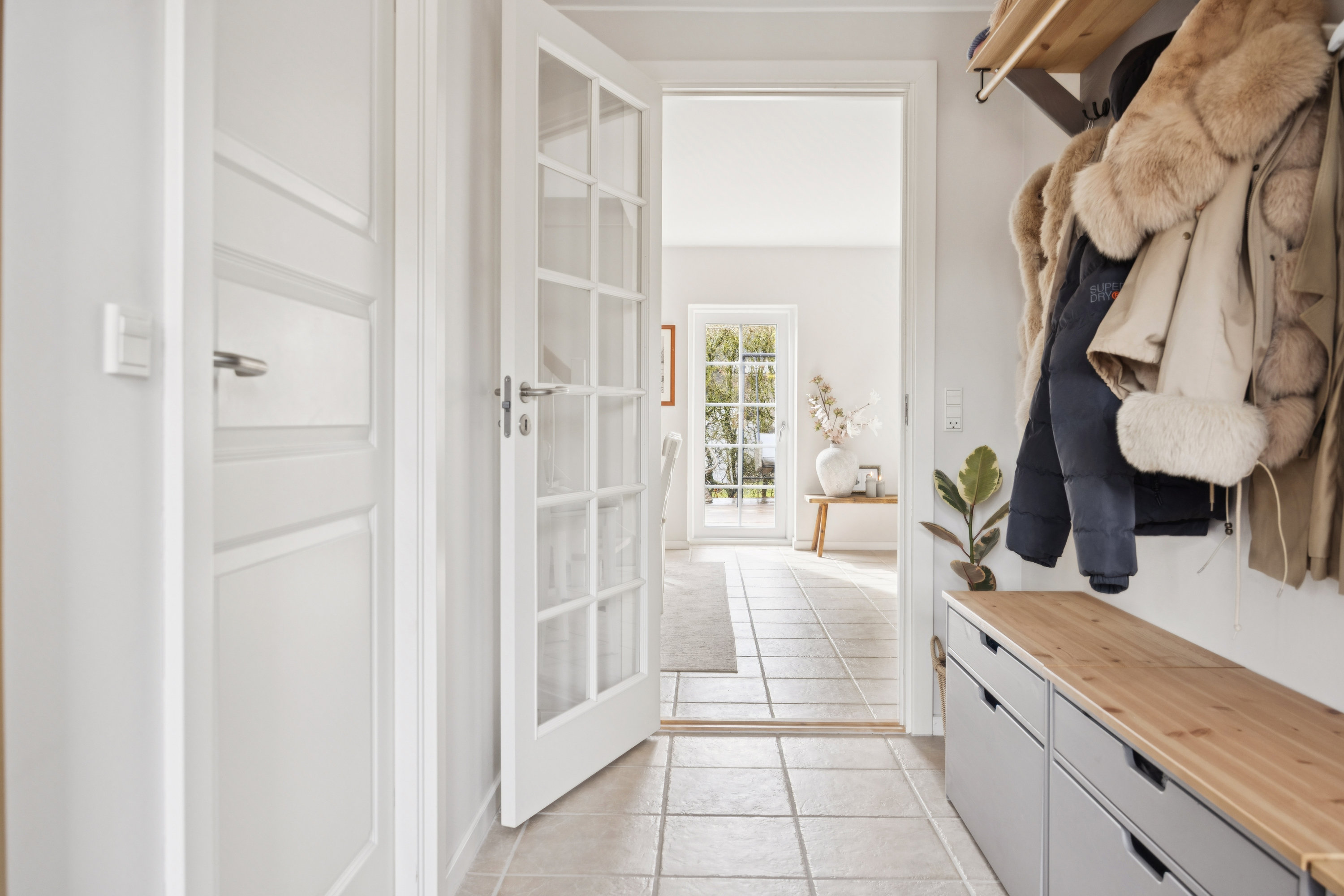 Fremhævet gang billede i fuldskærmstilstand. Billede af Nøvlingvej 124B, Nøvling, 9260 Gistrup