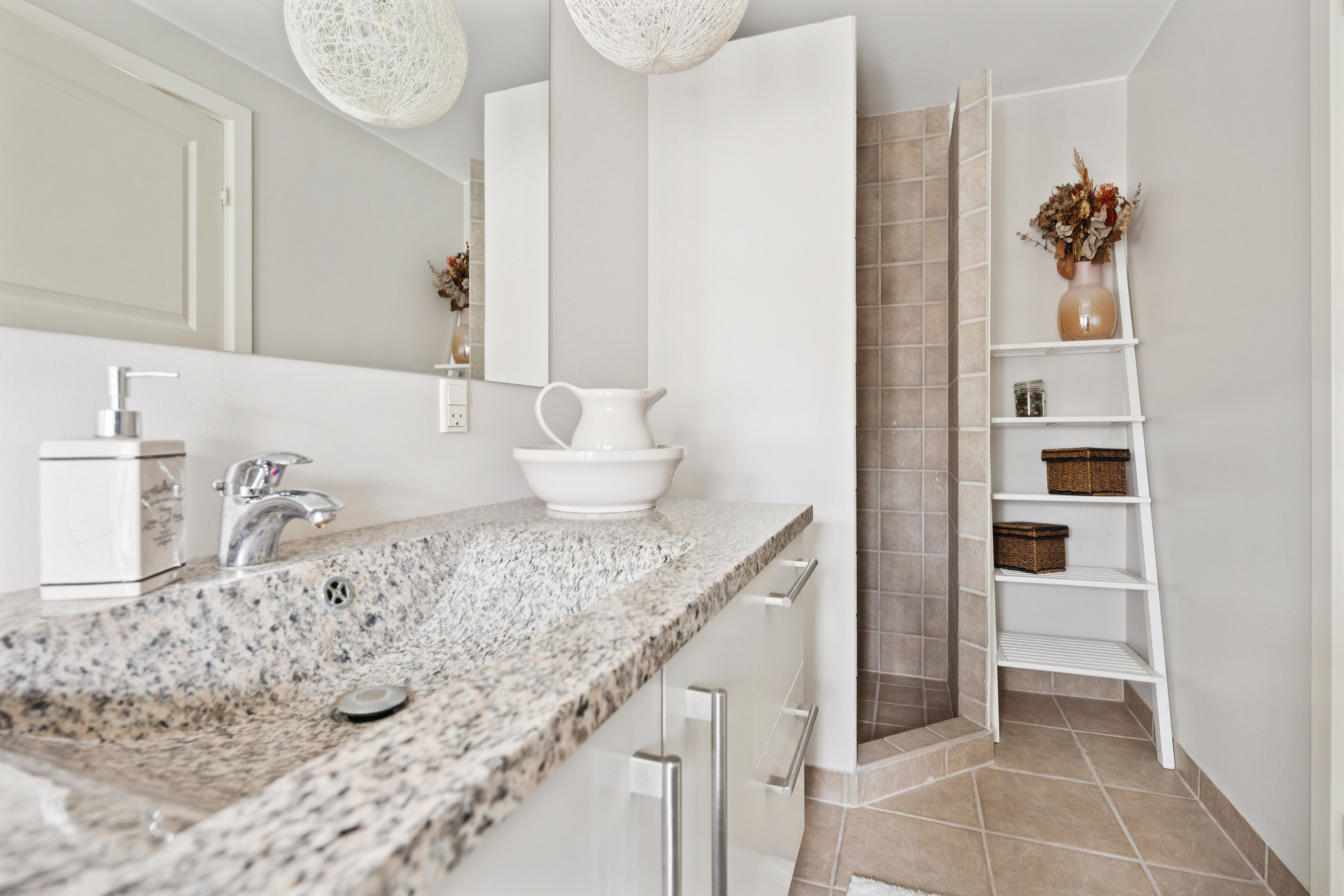 Fremhævet badeværelse billede i fuldskærmstilstand. Billede af Nøvlingvej 124B, Nøvling, 9260 Gistrup