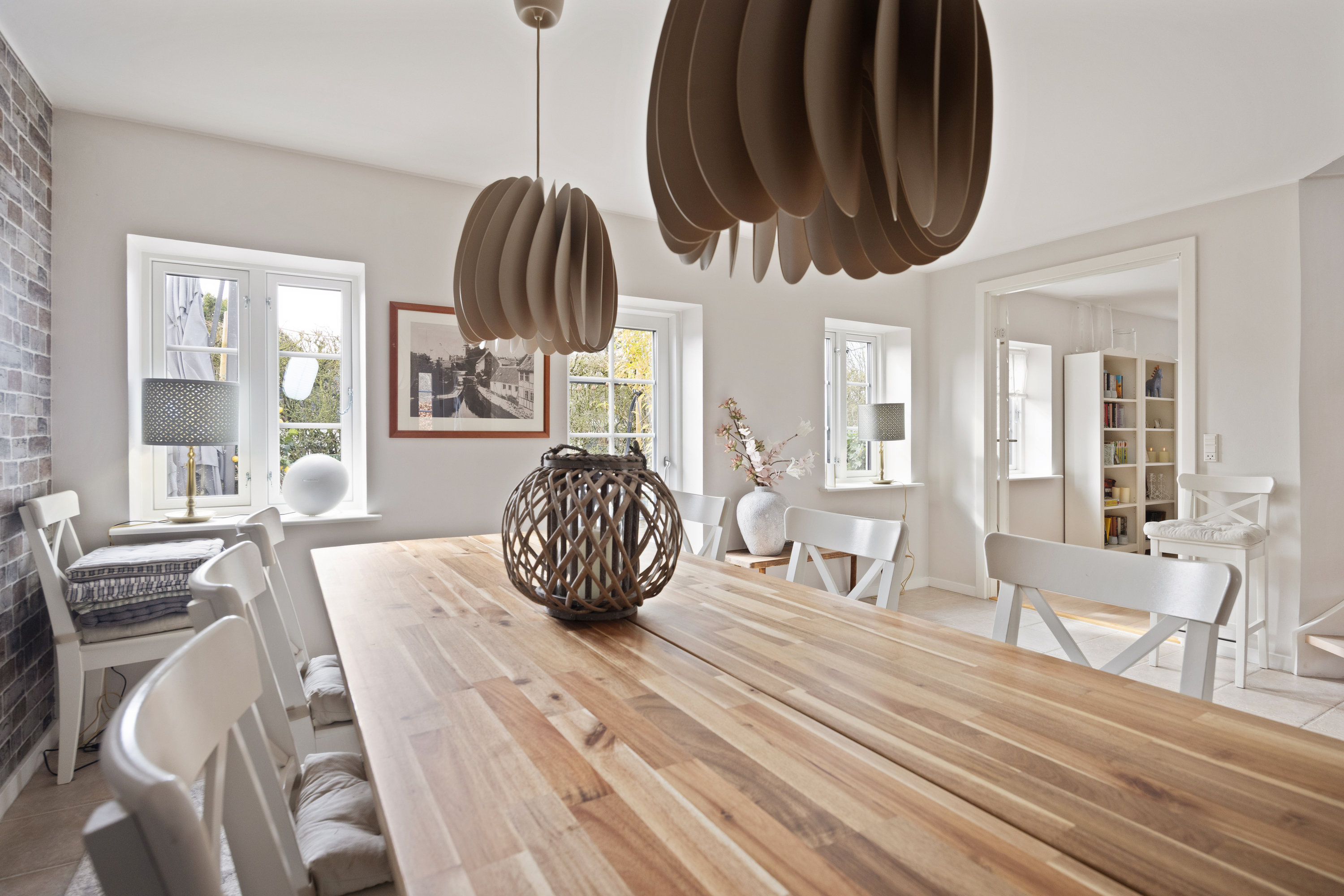 Fremhævet stue billede i fuldskærmstilstand. Billede af Nøvlingvej 124B, Nøvling, 9260 Gistrup