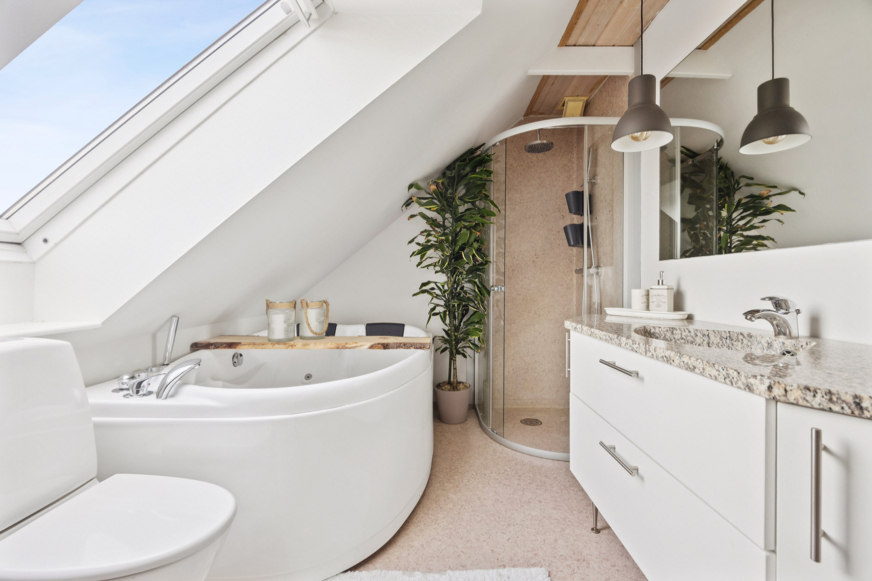 Fremhævet badeværelse billede i fuldskærmstilstand. Billede af Nøvlingvej 124B, Nøvling, 9260 Gistrup