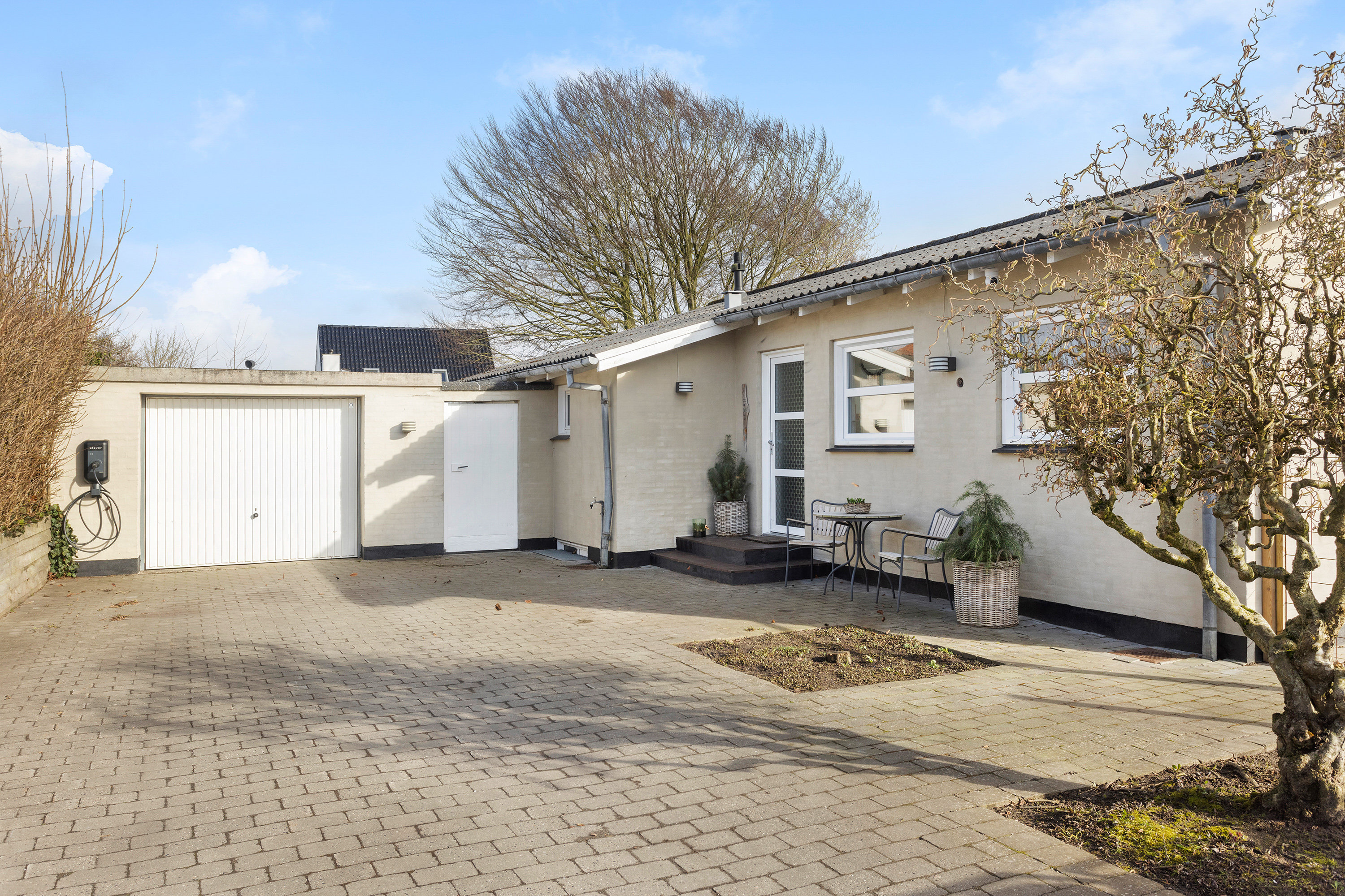 Fremhævet terrasse billede i fuldskærmstilstand. Billede af Gyvelvej 16, Serritslev, 9700 Brønderslev