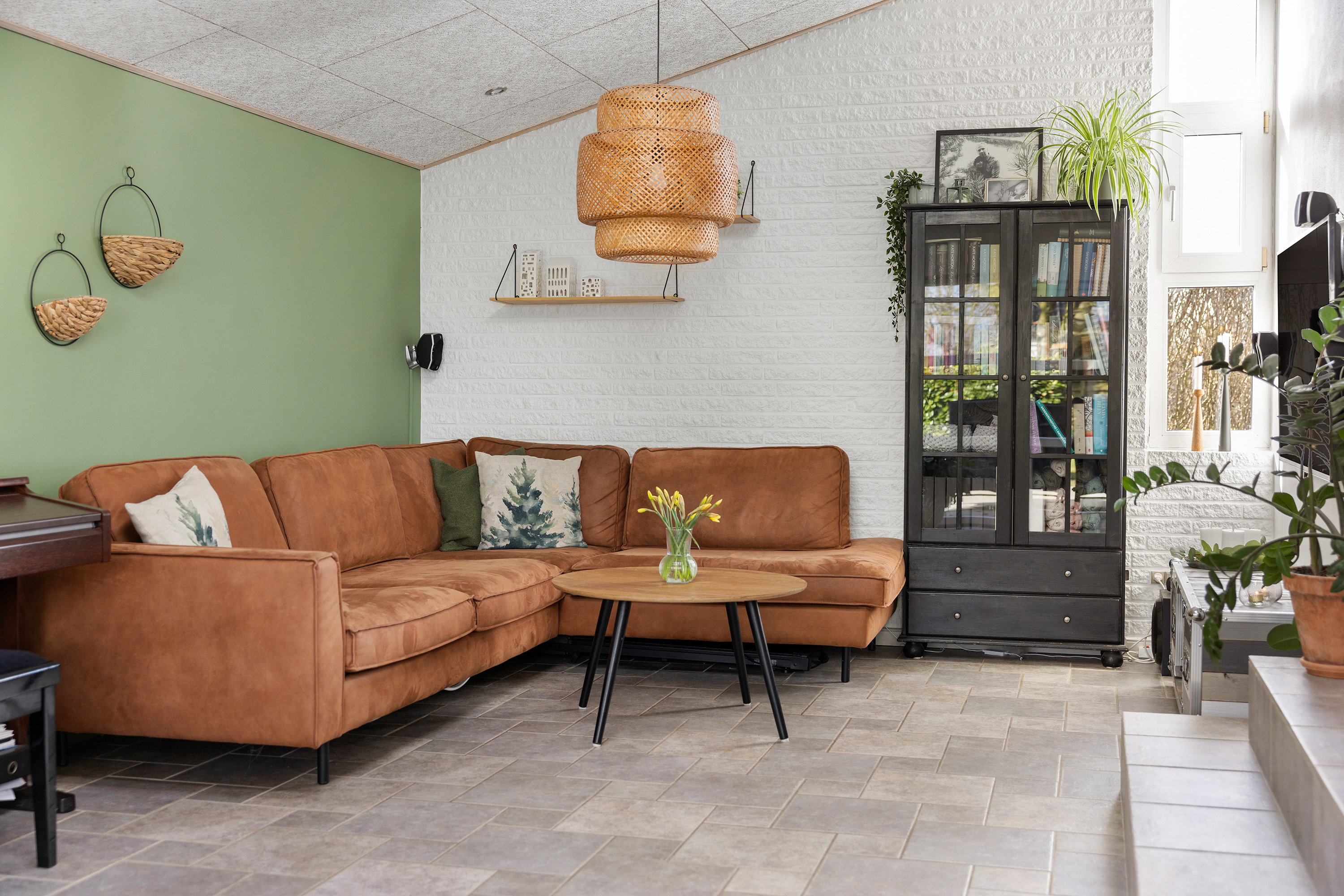 Fremhævet stue billede i fuldskærmstilstand. Billede af Gyvelvej 16, Serritslev, 9700 Brønderslev