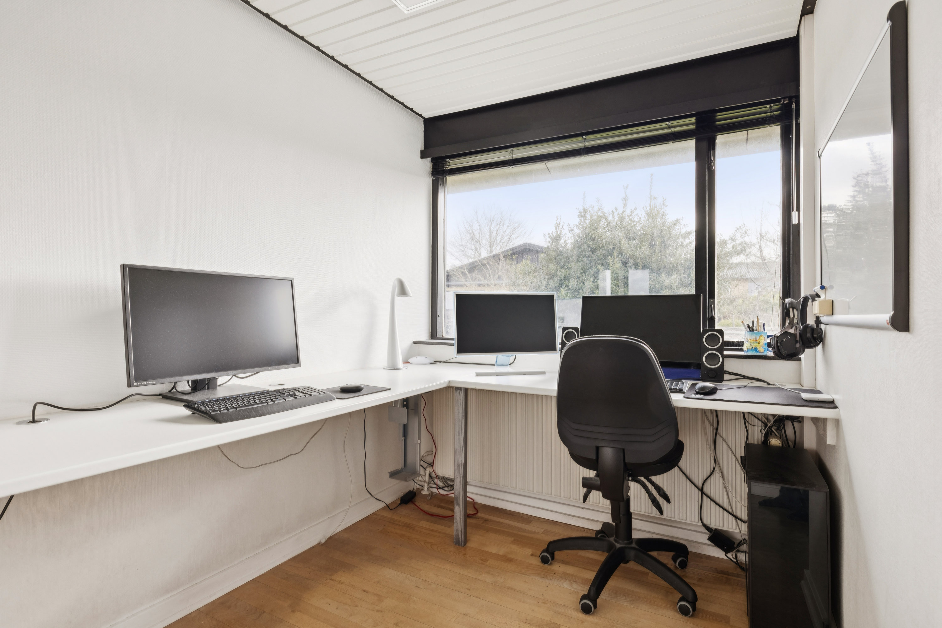 Fremhævet værelse billede i fuldskærmstilstand. Billede af Helvegshøjen 11, 8800 Viborg